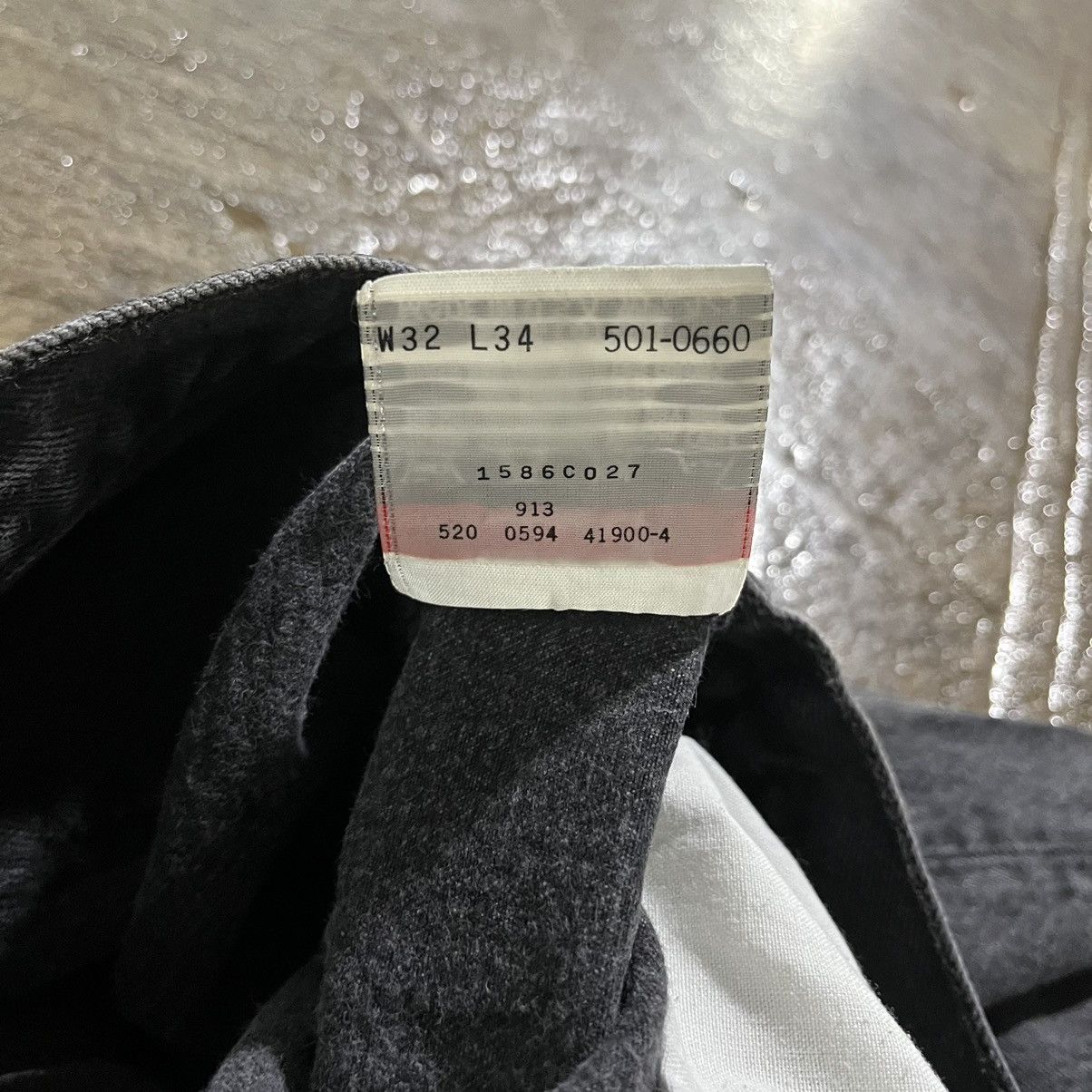 Levi's × Vintage Crazy Vintage 90s Levi's 501 Button Fly Made In USA Jeans Size US 30 / EU 46 - 11 Thumbnail