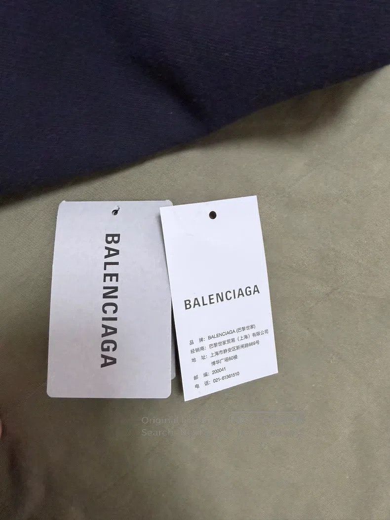 Balenciaga Balenciaga Long-Sleeve Hooded Sweatshirt Size US S / EU 44-46 / 1 - 6 Thumbnail