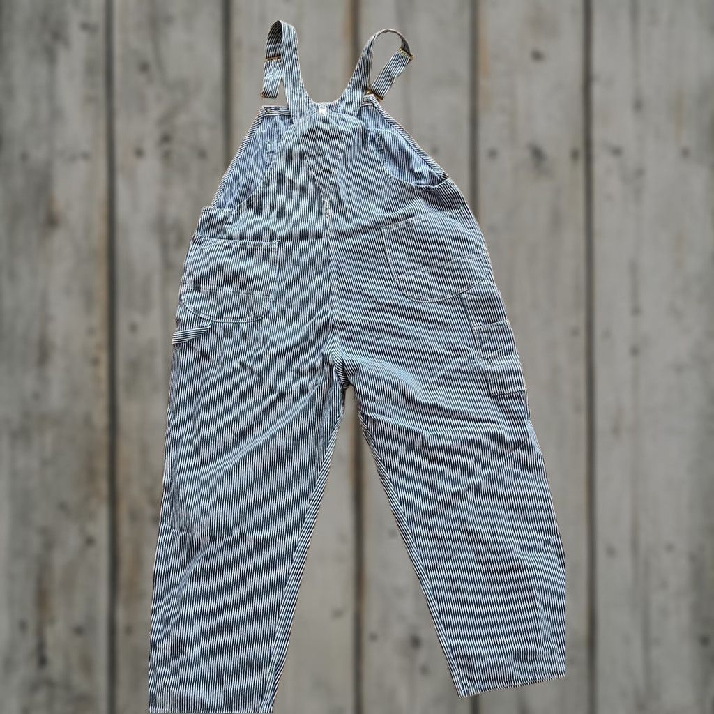 Imperial VINTAGE Key Imperial Work Farm Trucker Bib Overalls Mens 46x29 Railroad Stripe Jeans Overalls Mens Blue 100% Cotton 46x29 Reg Hipster 90s Size US 30 / EU 46 - 1 Thumbnail