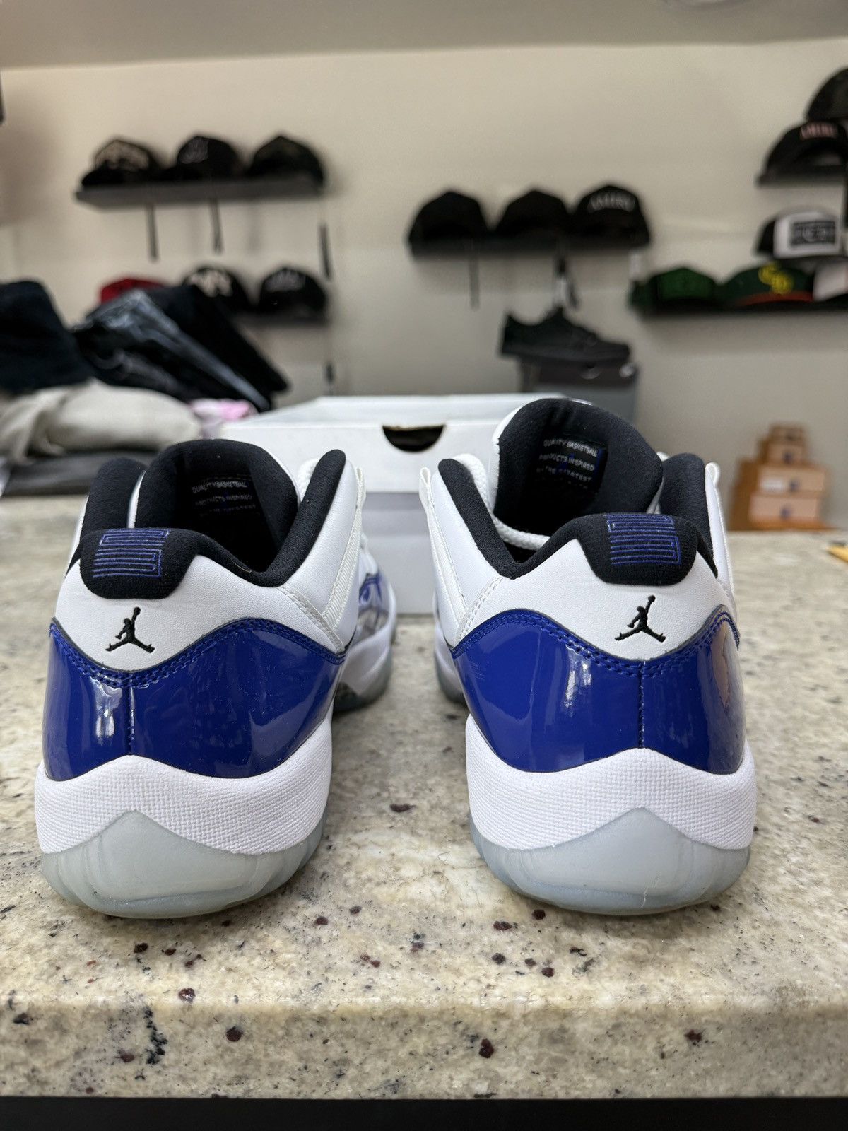 Jordan Brand Air Jordan 11 Retro Low White Concords Size US 11 / EU 44 - 4 Thumbnail