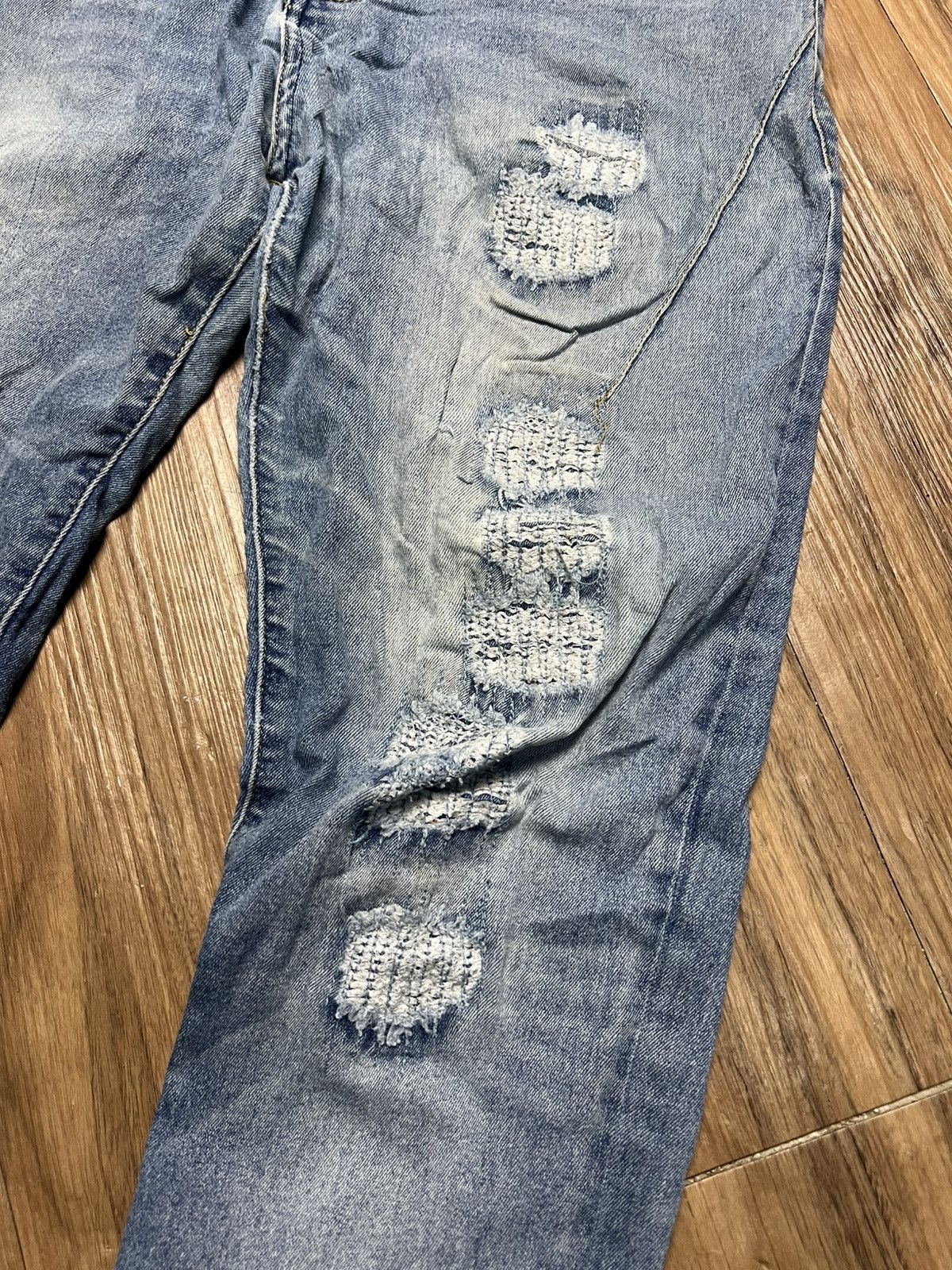 If Six Was Nine BUDS Men's Distressed Slim-Fit Jeans (41) Size US 33 - 6 Thumbnail