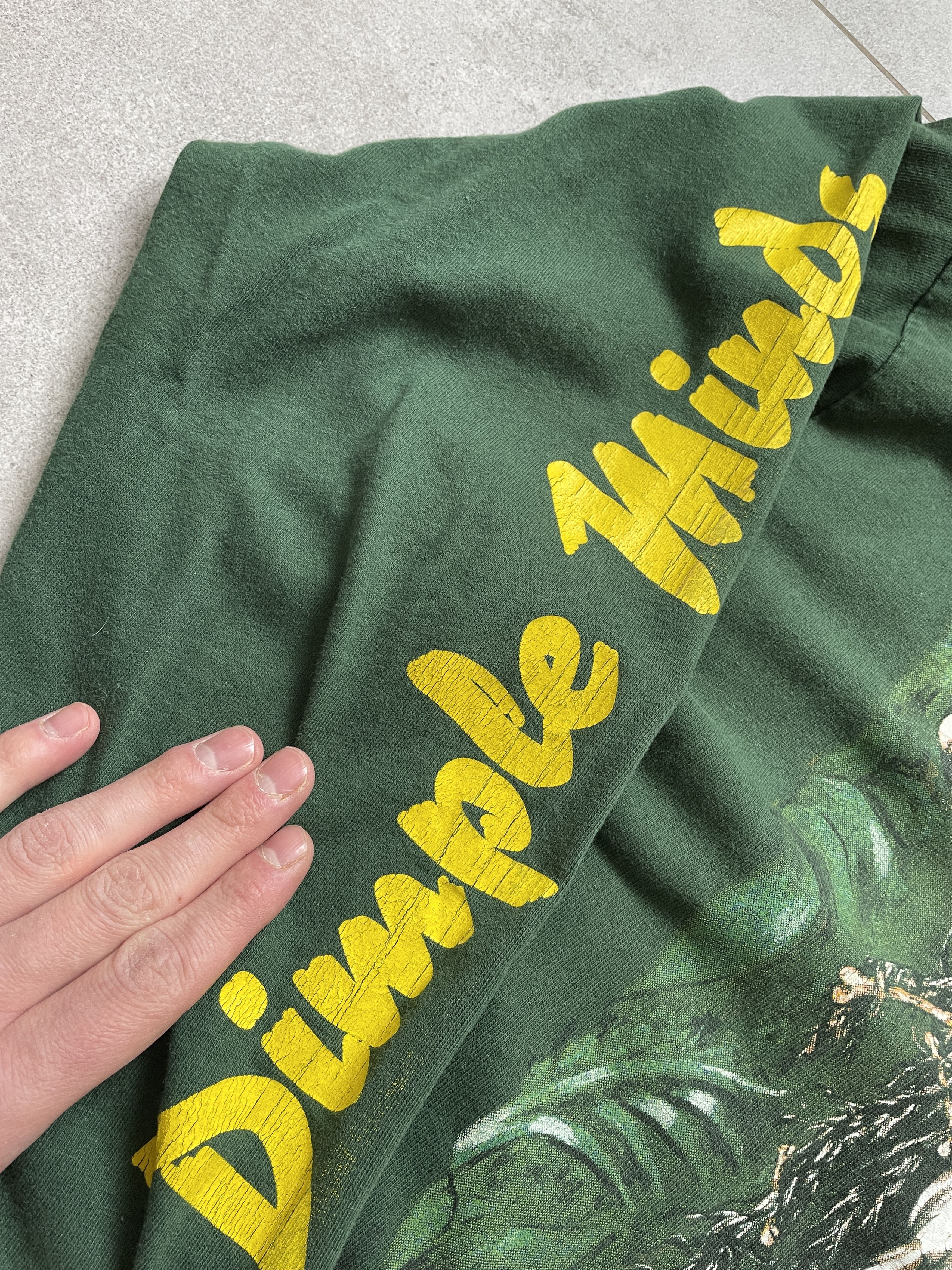 Band Tees VINTAGE 1993 DIMPLE MINDS MAXIMUM DEBILUM GREEN LONGSLEEVE Size US L / EU 52-54 / 3 - 6 Thumbnail