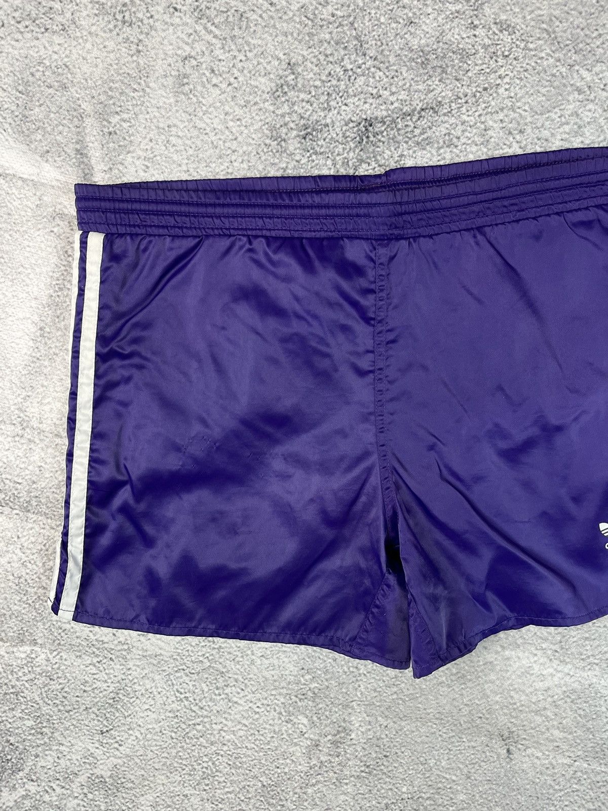 Adidas × Vintage Vintage Adidas classic shorts Size US 30 / EU 46 - 3 Thumbnail