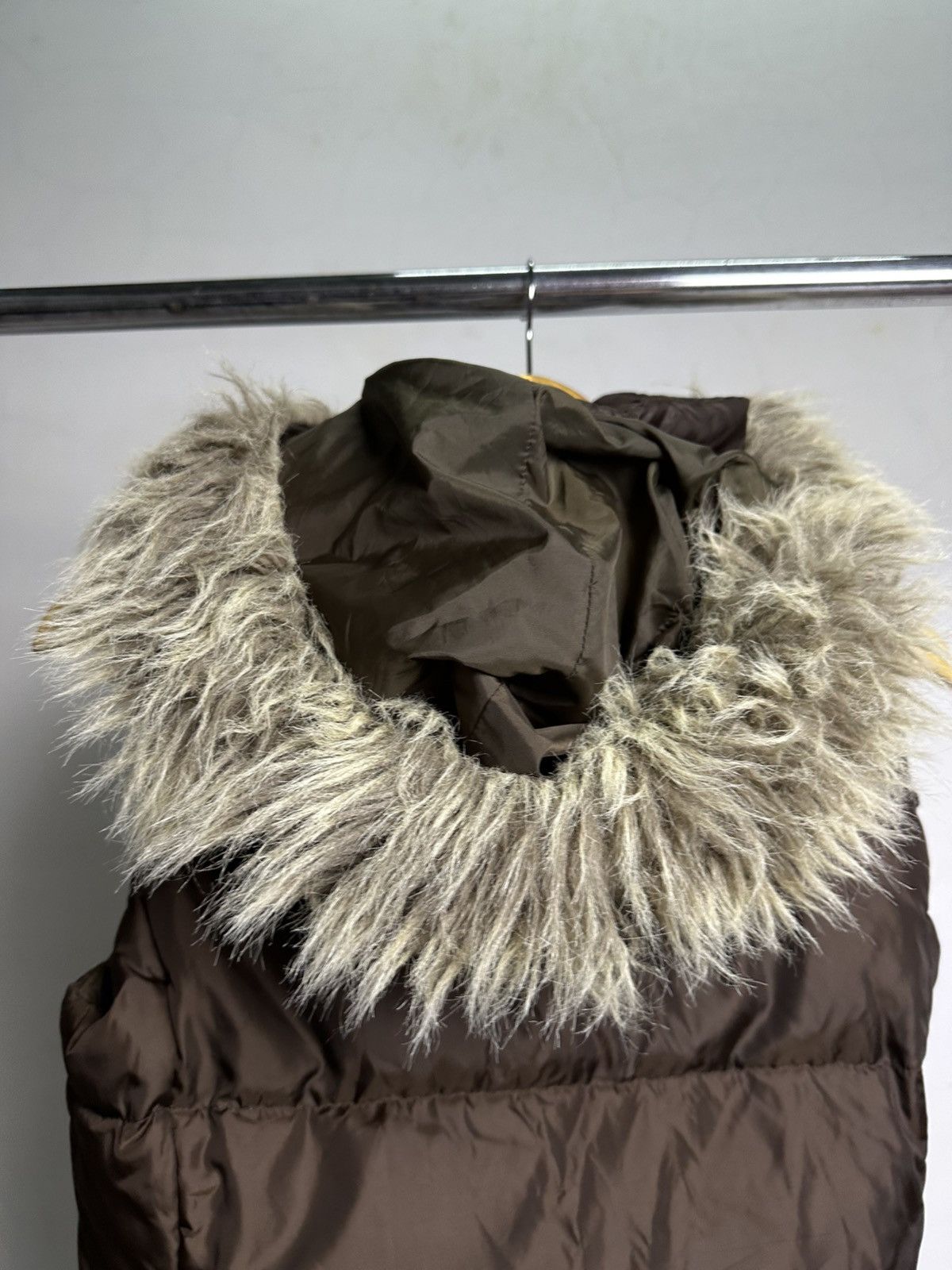 Polo Ralph Lauren Polo Ralph Lauren Fur Puffer Sleeveless Jacket Size US S / EU 44-46 / 1 - 11 Thumbnail