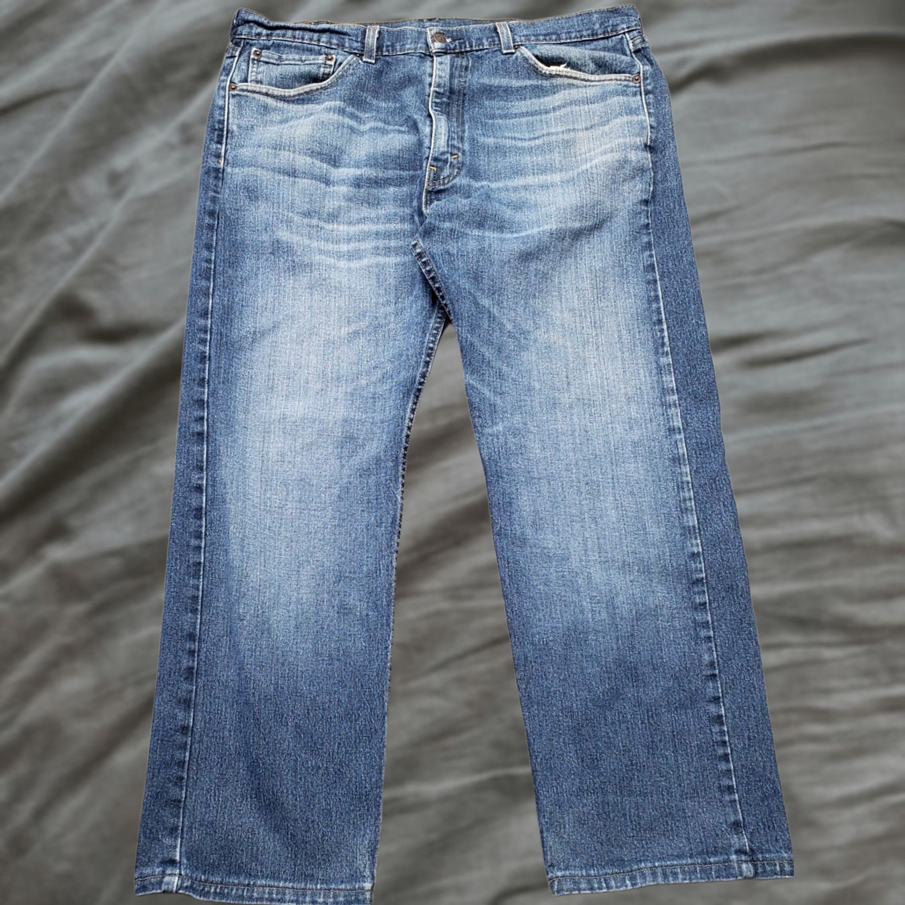 Levi's Levi's 505 Straight Leg Jeans Mens 38x32 Blue Denim Red Tab 5-Pocket Vintage: No Size US 38 / EU 54 - 1 Thumbnail