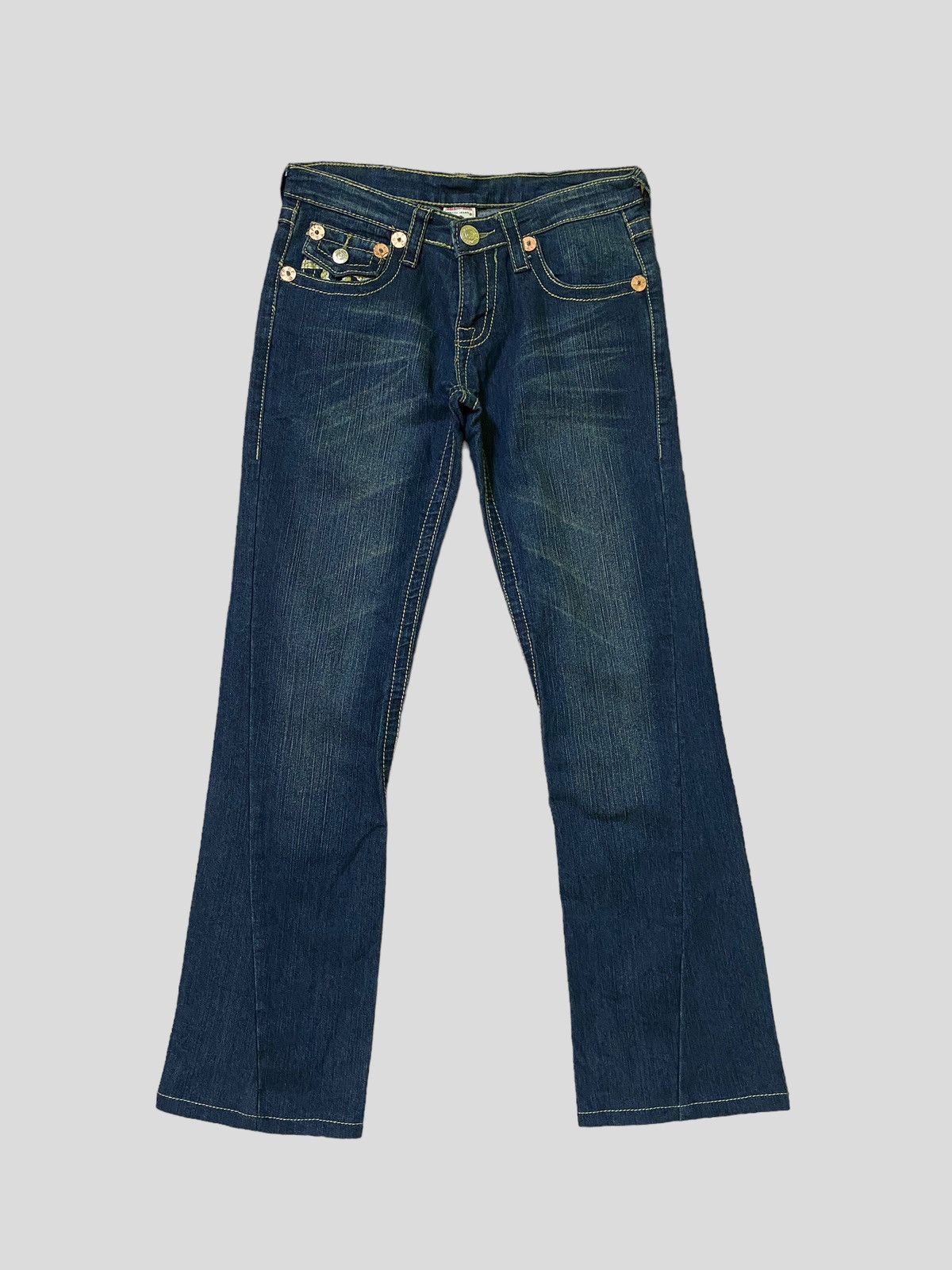 True Religion × Vintage Flared TRUE RELIGION Embroidered Back Pocket Denim Size US 28 / EU 44 - 2 Thumbnail
