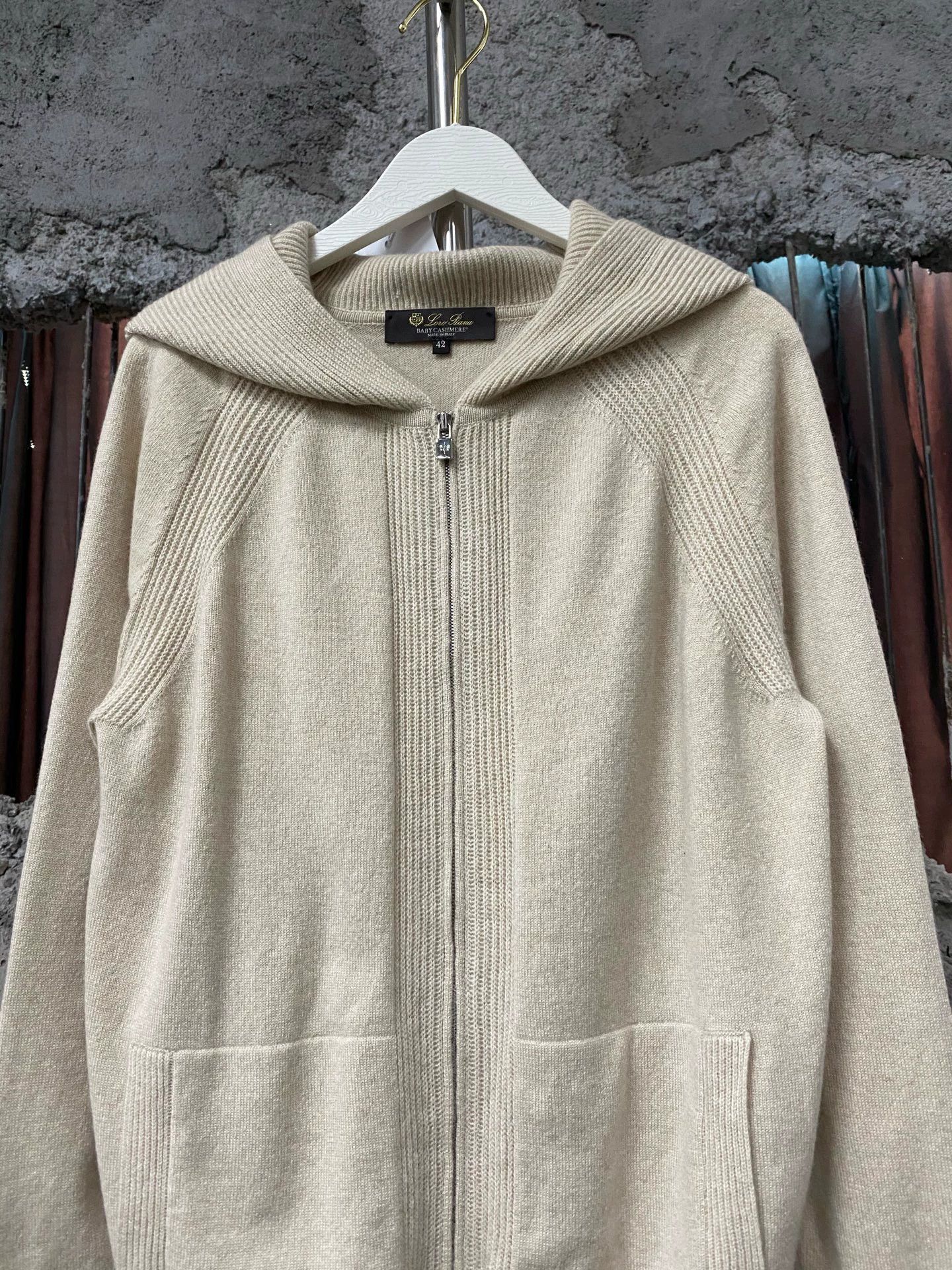 Loro Piana Loro Piana Classic 100% Cashmere Knitted Cardigan 42 Size US XS / EU 42 / 0 - 3 Thumbnail