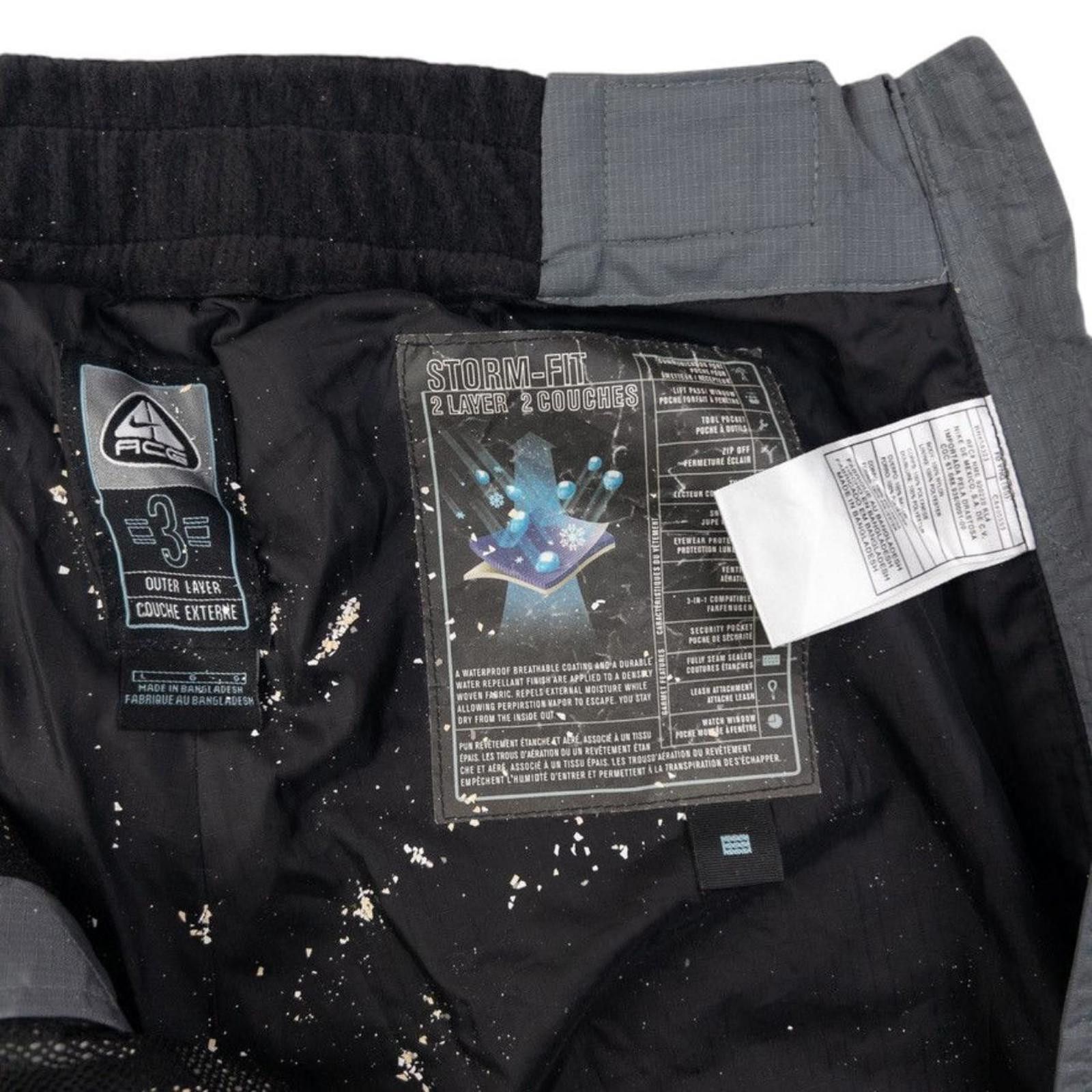 Nike Vintage Nike ACG Full Zip Snowboarding Trousers Size L Size US 34 / EU 50 - 7 Thumbnail