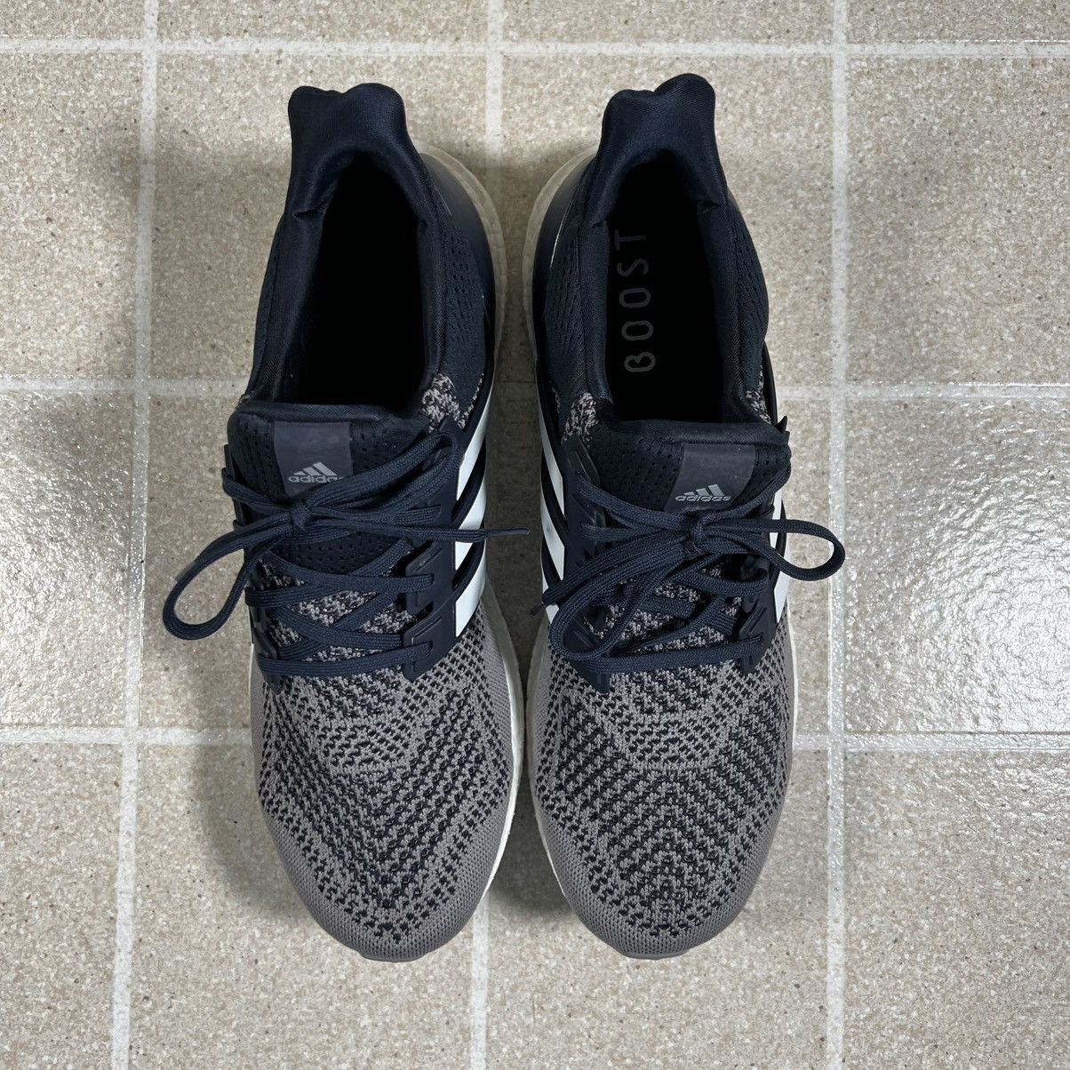 Adidas Adidas Ultraboost 1.0 Legend Cloud White Grey Running Sz 13 Size US 13 / EU 46 - 2 Thumbnail
