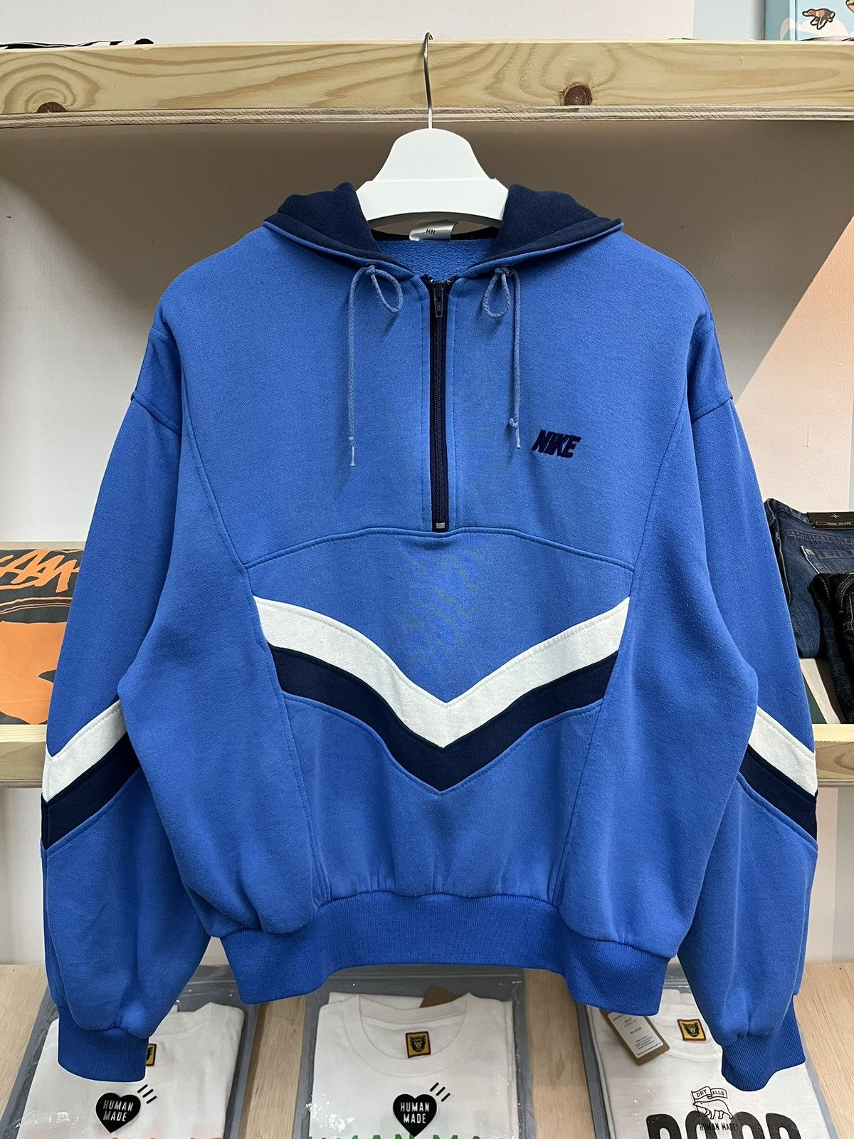 Nike Vintage Nike 90's Blue Chevron Half-Zip Hoodie Size US M / EU 48-50 / 2 - 1 Thumbnail