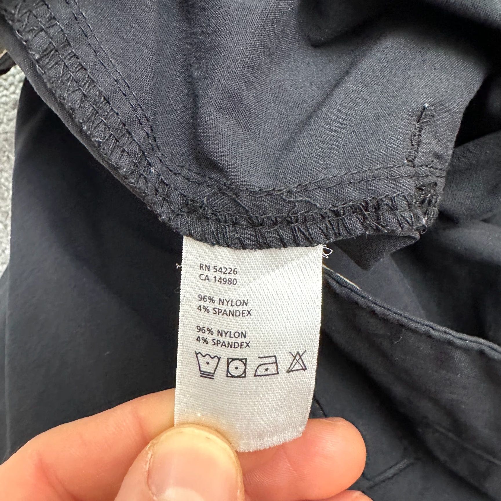 Royal Robbins VINTAGE NO — Royal Robbins Cropped Pants Womens 12 Black Straight Active Outdoor Hiking 34x18 Size 34" / US 12 / IT 48 - 7 Thumbnail