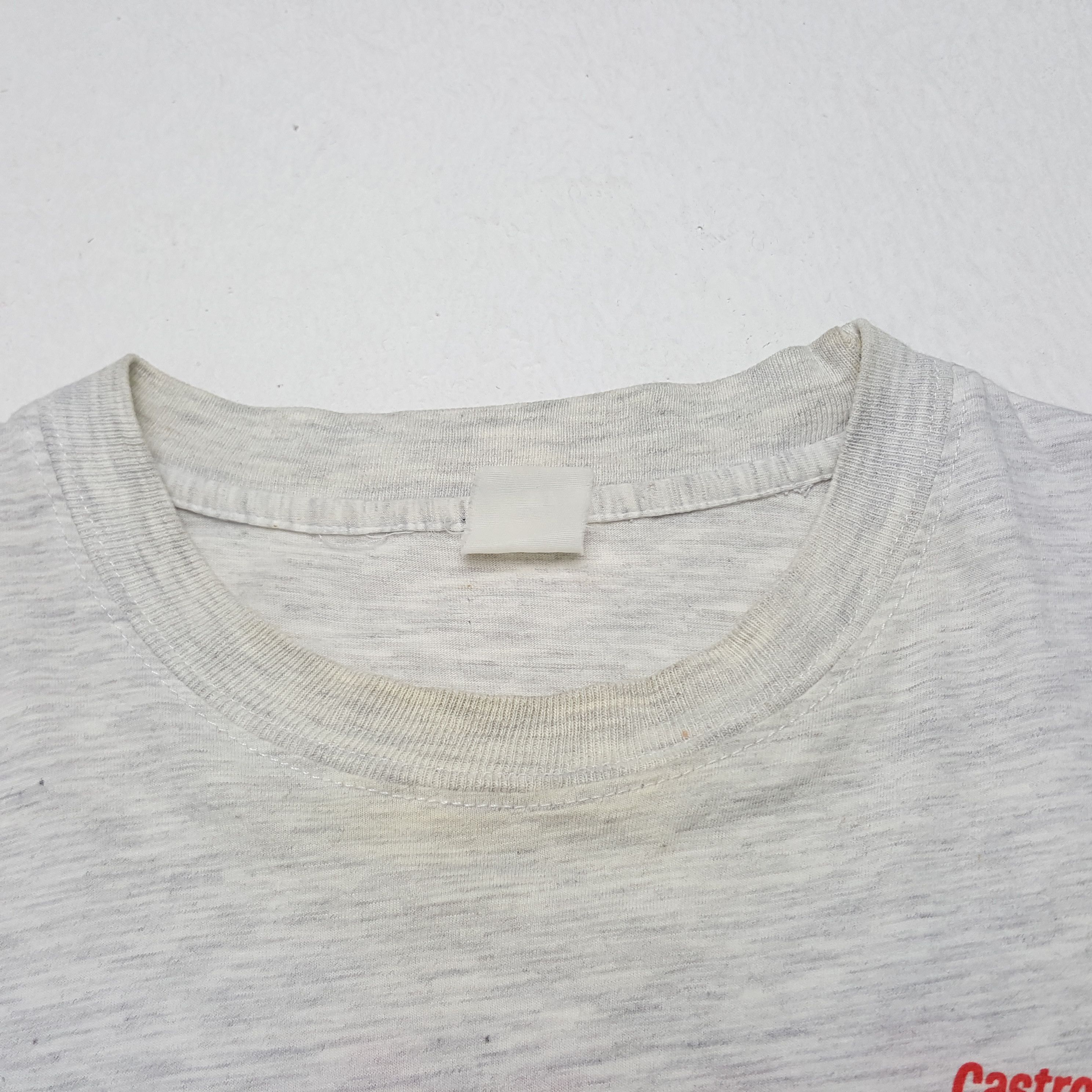 Vintage Vintage Castrol Racing Sport Tshirt Size US L / EU 52-54 / 3 - 5 Thumbnail