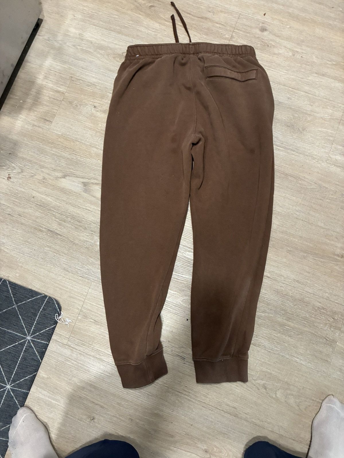Nike Nike brown joggers Size L #athleisure #sweatpants Size US 36 / EU 52 - 2 Thumbnail
