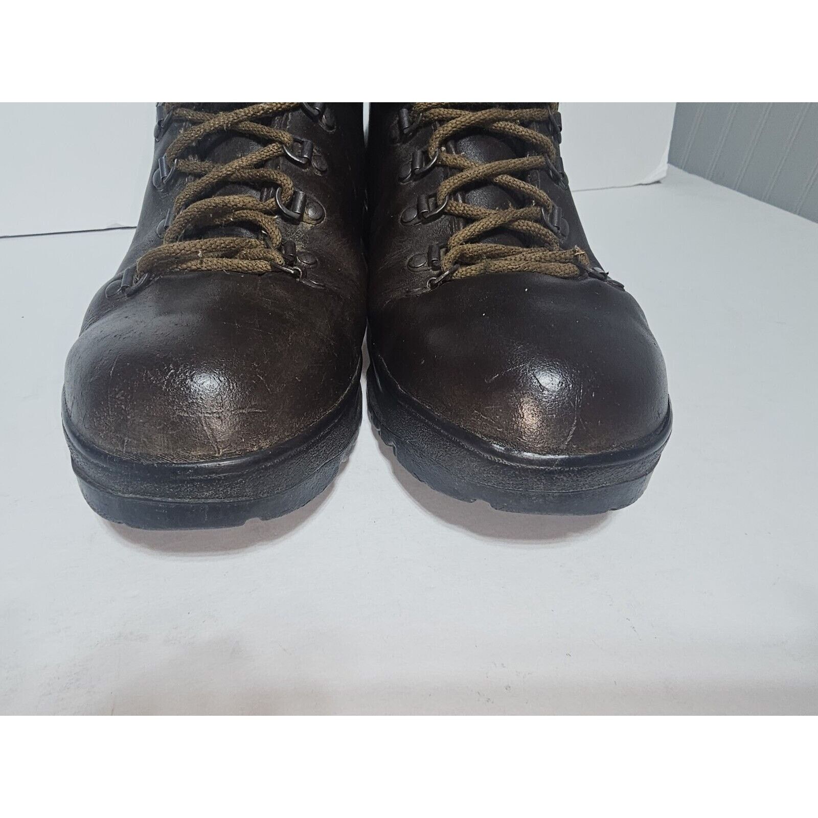 L.L. Bean LL Bean Men Cresta Gore-Tex Vibram Sole Hiking Boots 9 M Size US 9 / EU 42 - 11 Thumbnail