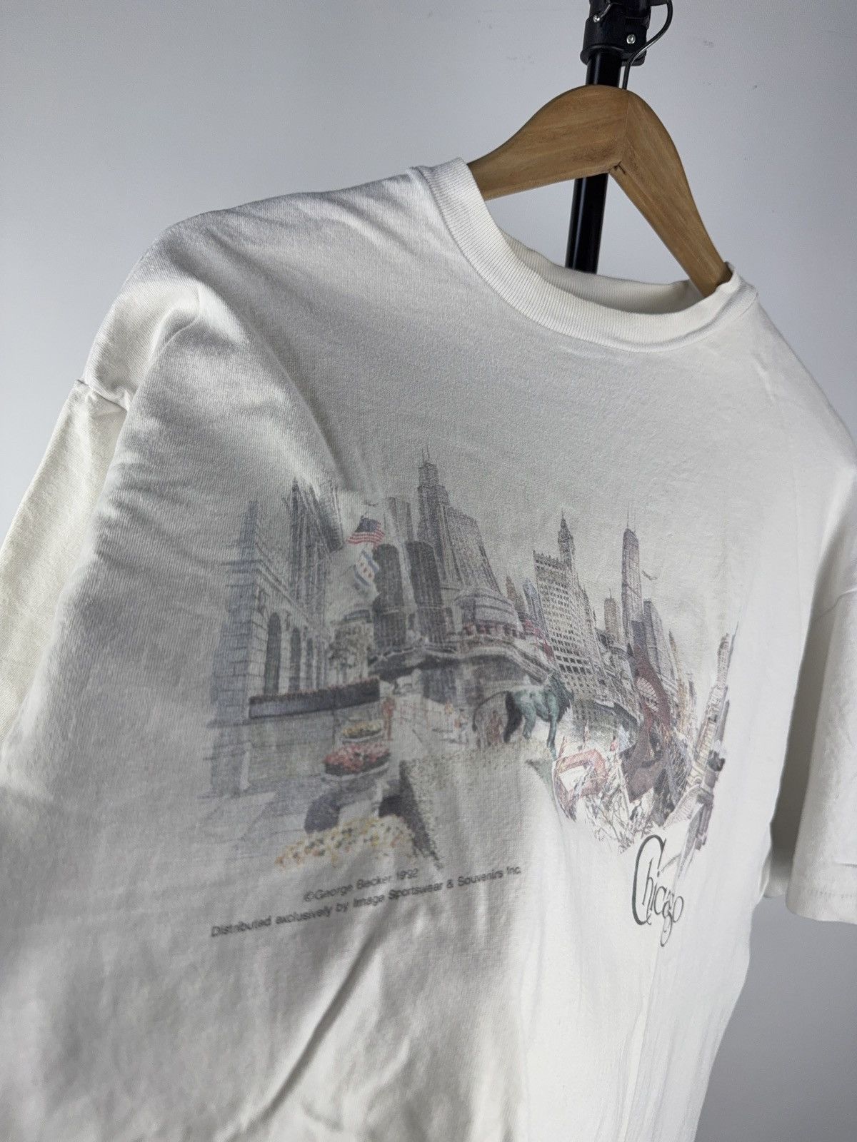 Vintage Vintage 1992 Chicago Skyline T-Shirt by George Becker Size US XL / EU 56 / 4 - 3 Thumbnail