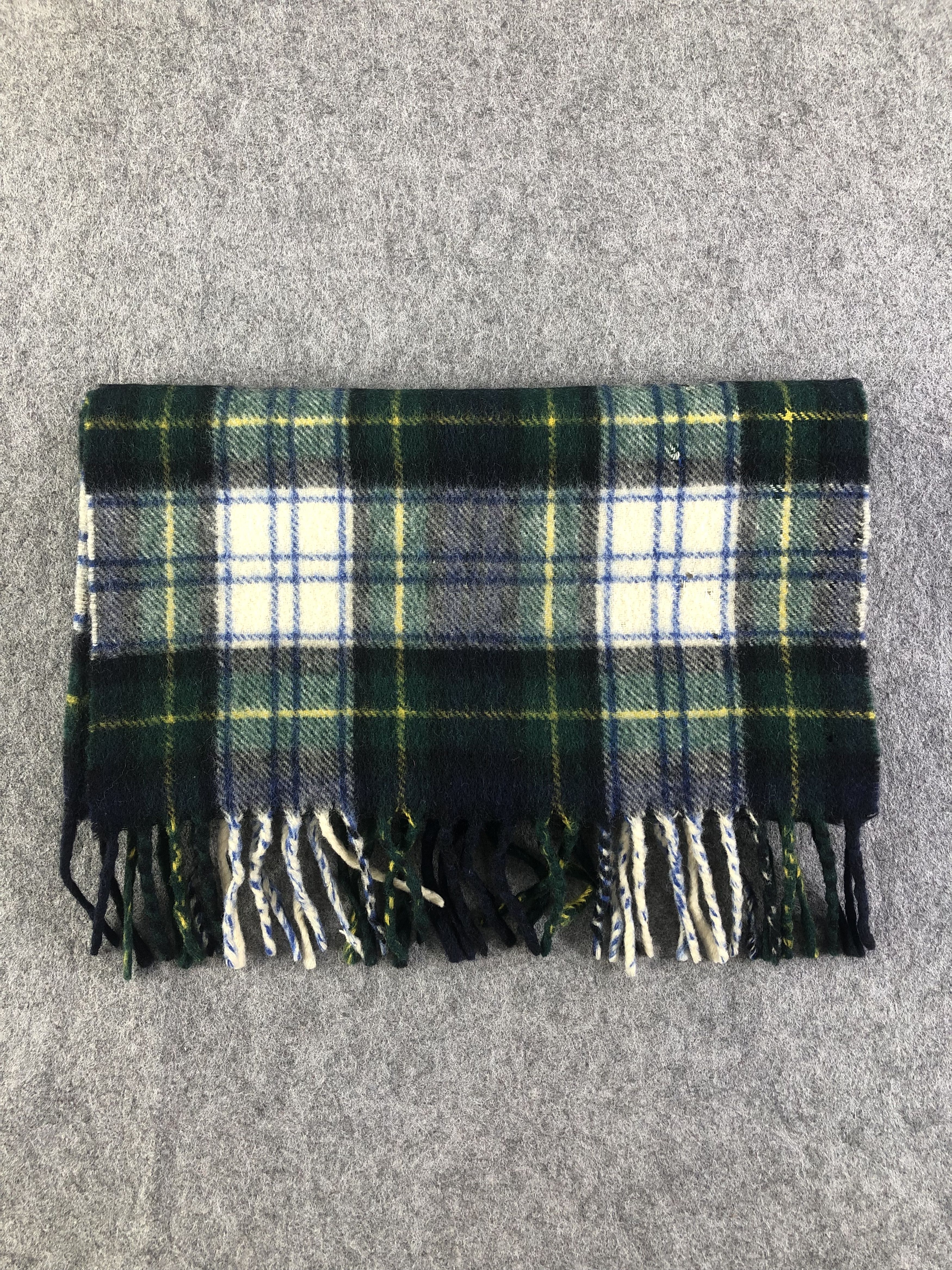 Begg x Co Begg Of AYR Scarf / Muffler / Neckwear Size ONE SIZE - 9 Thumbnail