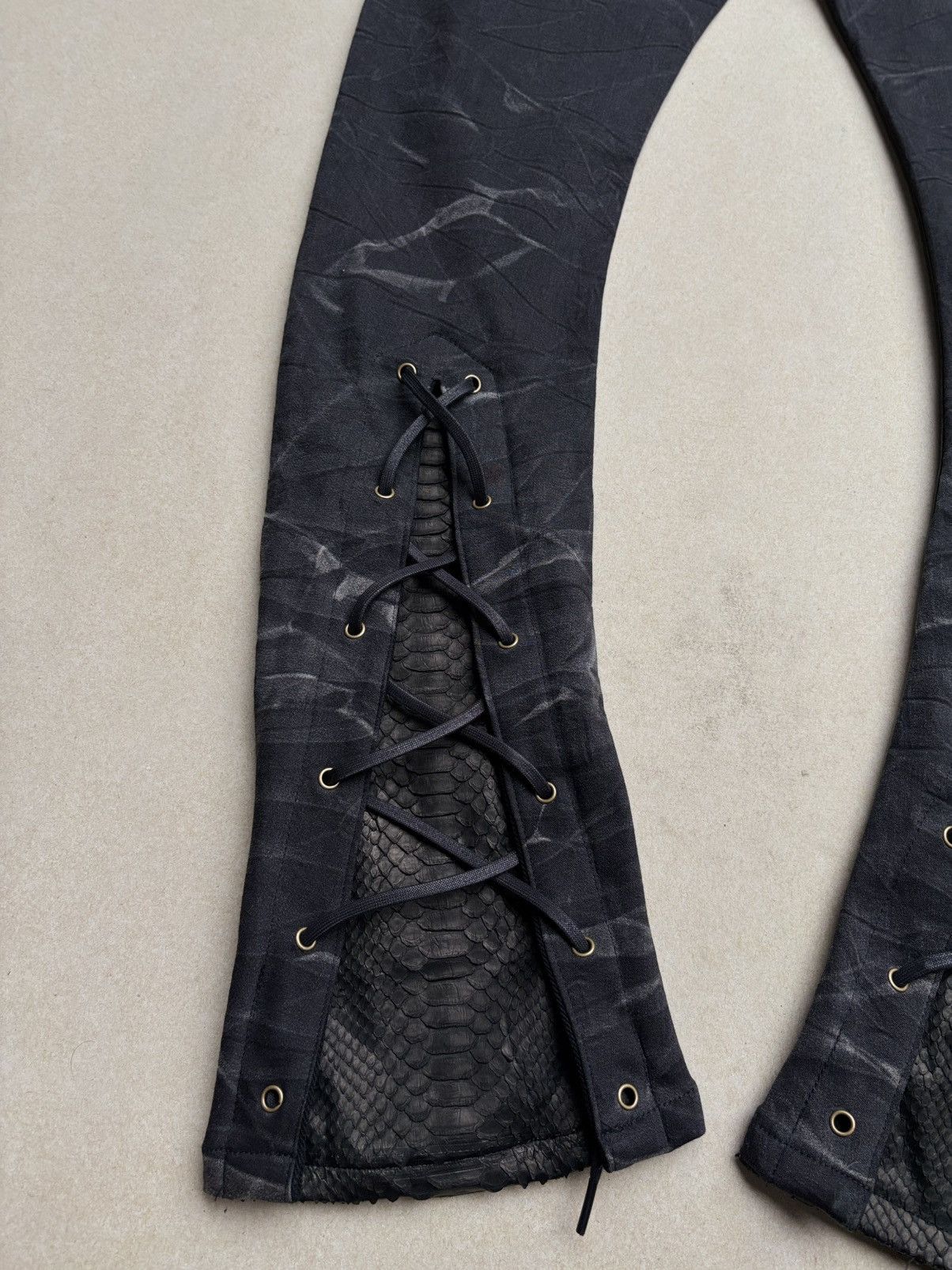 semanticdesign SEMANTIC DESIGN lace-up jeans Size US 27 - 7 Thumbnail