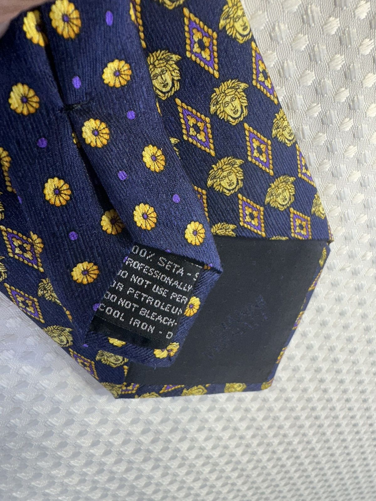 Versace Gianni Versace 100% Silk Italian Tie Size ONE SIZE - 4 Thumbnail