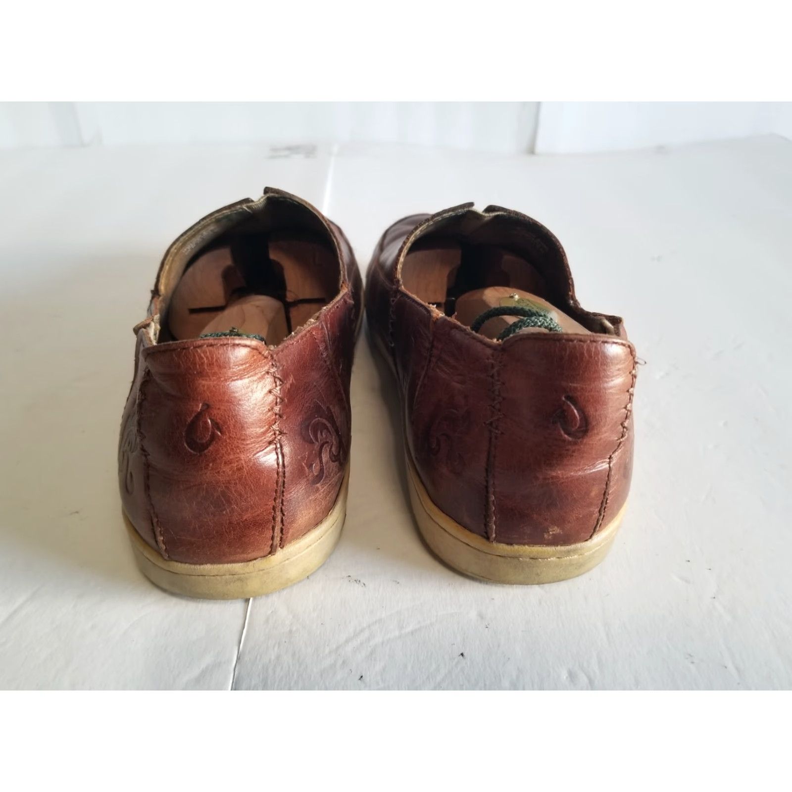 Olukai Olukai Kama'aina Loafer Casual Slip On Mens US Size 10 Leather Brown Rubber Lining Leather Cushioned M Shoe Width Size US 10 / EU 43 - 3 Thumbnail