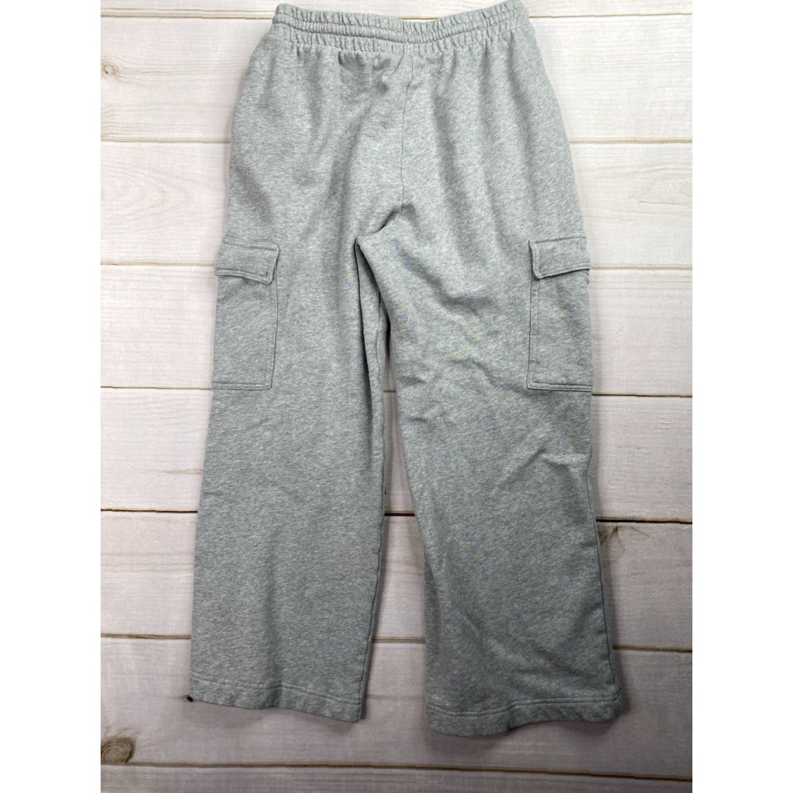 Old Navy Old Navy Sweatpants Womens M Gray High Rise Dynamic Fleece Wide Leg Cargo Size 32" / US 10 / IT 46 - 7 Thumbnail