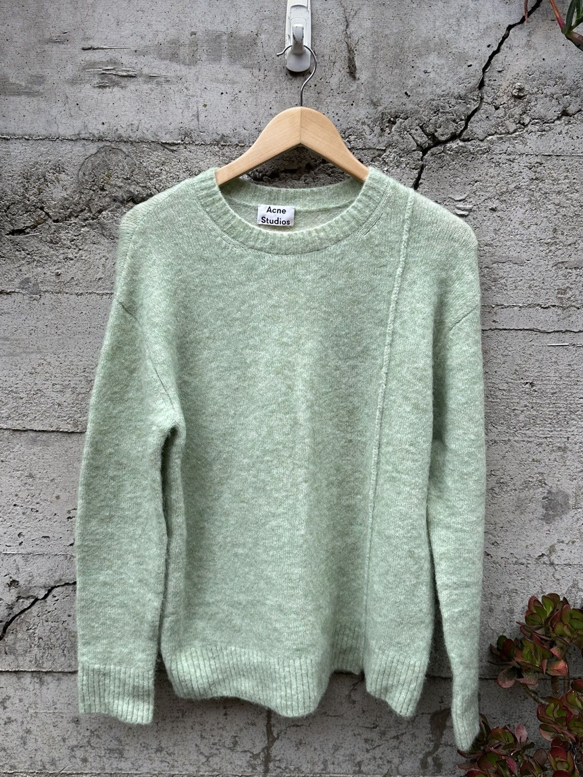 Acne Studios RARE GRAIL Acne Studios asymmetrical line sweater Size US M / EU 48-50 / 2 - 3 Thumbnail