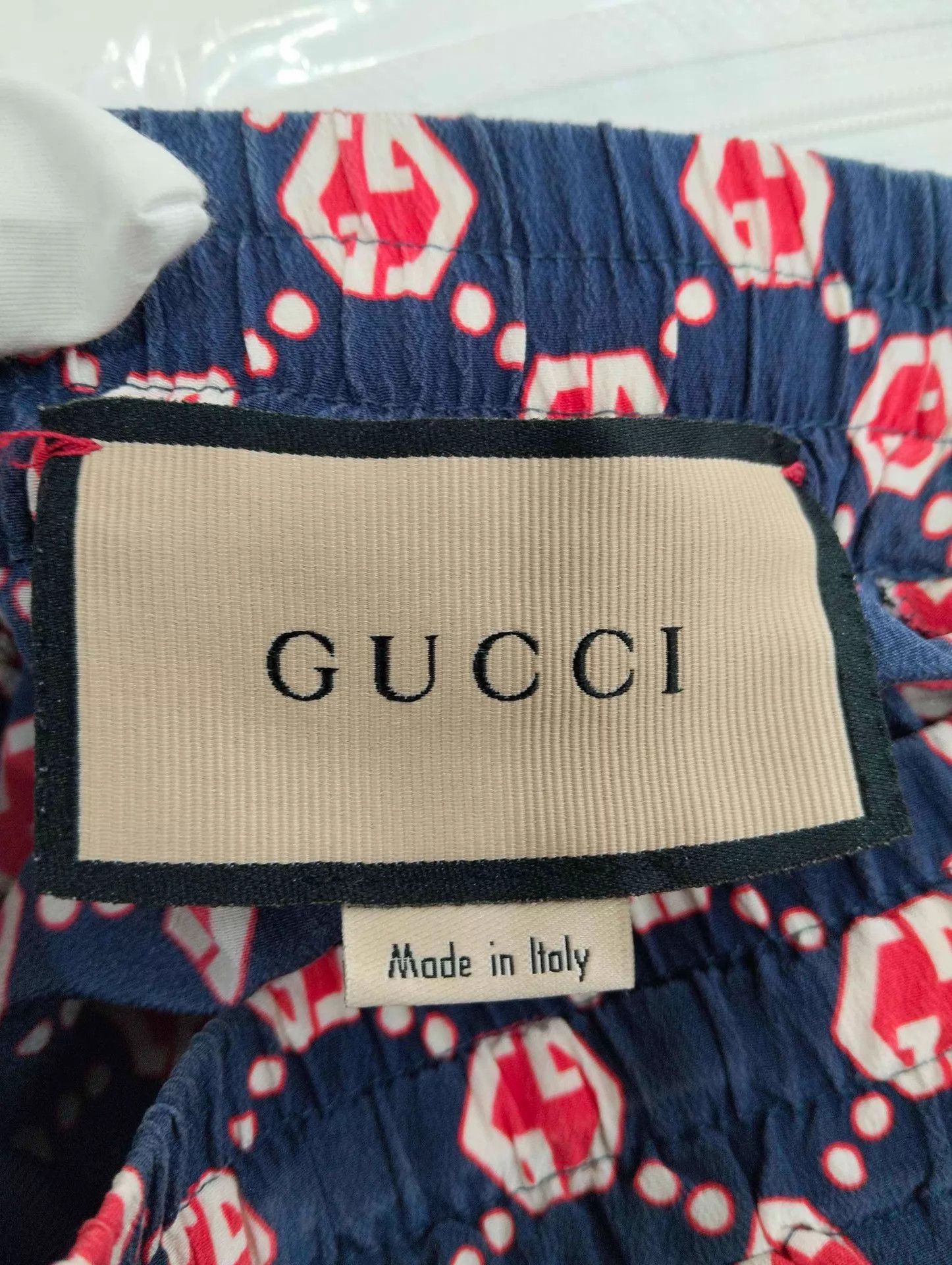 Gucci GUCCI logo print silk short 46 Size US 30 / EU 46 - 4 Thumbnail