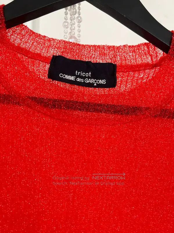 Comme des Garcons COMME des GARÇONS Red Short Sleeve T-Shirt . Size S / US 4 / IT 40 - 3 Thumbnail