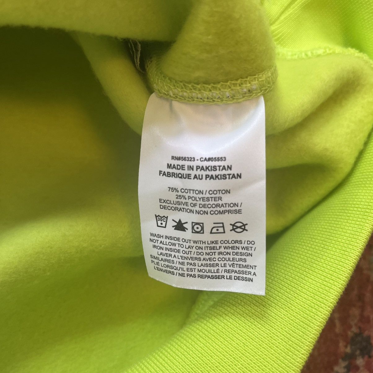 Nike ACG Nike ACG Therma Fit Neon Volt Large Hoodie Sweatshirt VNDS Size US L / EU 52-54 / 3 - 5 Thumbnail