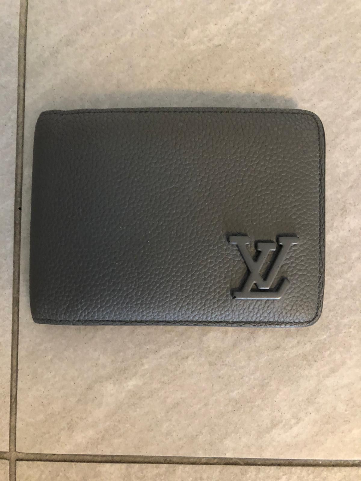 Louis Vuitton Louis Vuitton Multiple Wallet Grey Calf Leather Monogram Size ONE SIZE - 1 Thumbnail