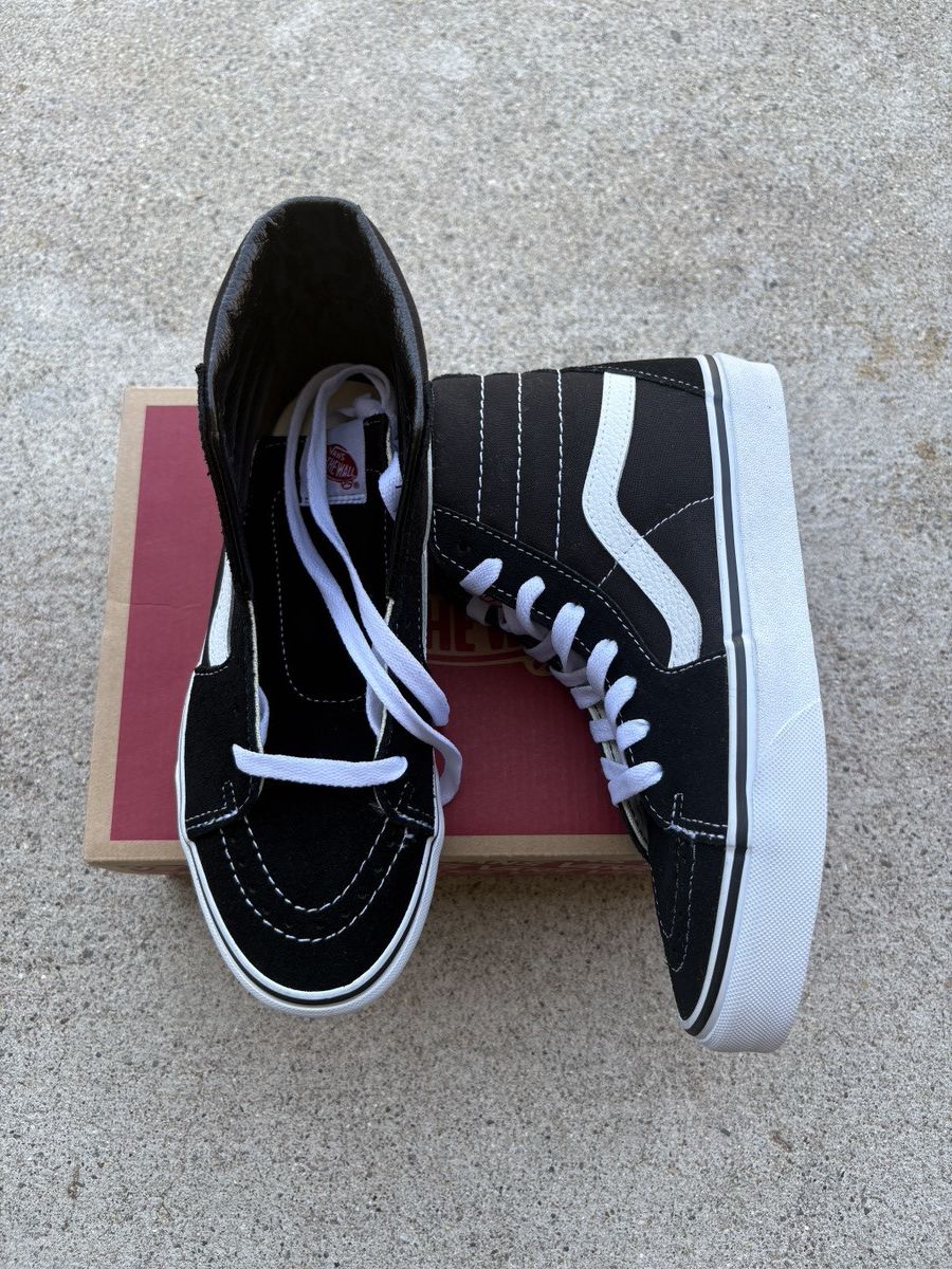 Vans DS Vans Sk8-Hi Black/White Size 5 Size US 5 / EU 37 - 7 Thumbnail