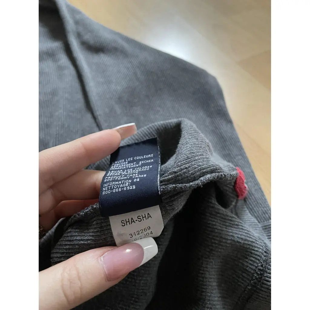 Tommy Hilfiger Tommy Hilfiger Vintage Cotton Longsleeve – Grey Size US S / EU 44-46 / 1 - 6 Thumbnail