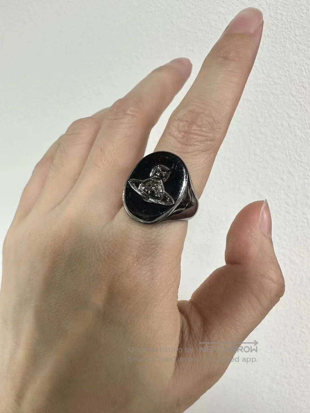 Vivienne Westwood Vivienne Westwood Saturn Ring Silver. Size ONE SIZE - 1 Thumbnail