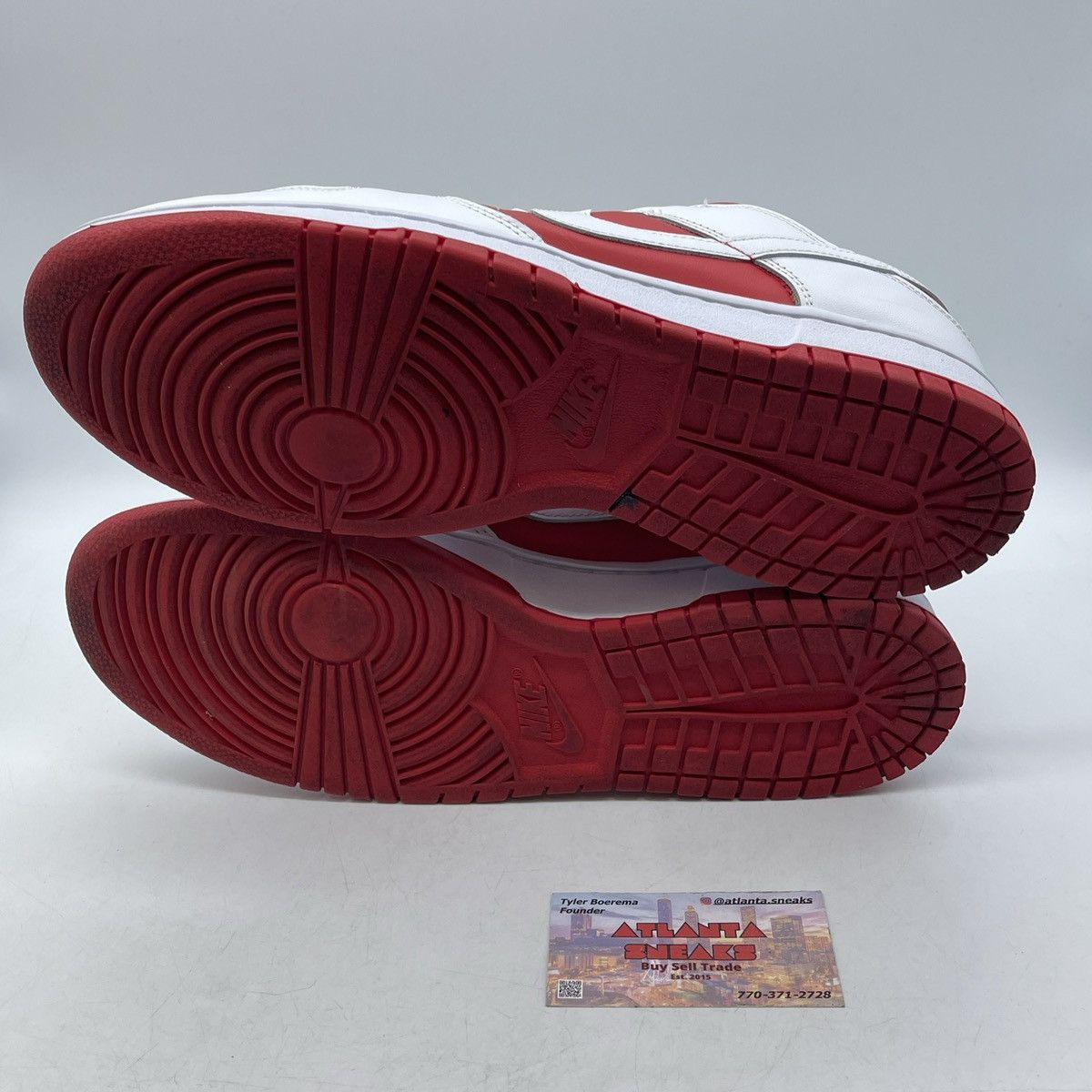 Nike Dunk low championship red Size US 12 / EU 45 - 7 Thumbnail