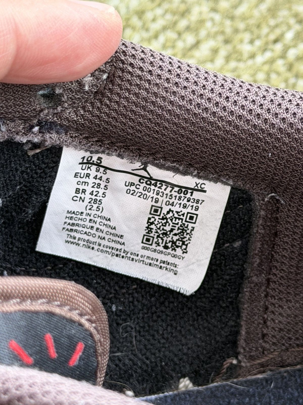Jordan Brand × Travis Scott Jordan 1 Low x Travis Scott OG Mocha size 10.5 Size US 10.5 / EU 43-44 - 18 Thumbnail