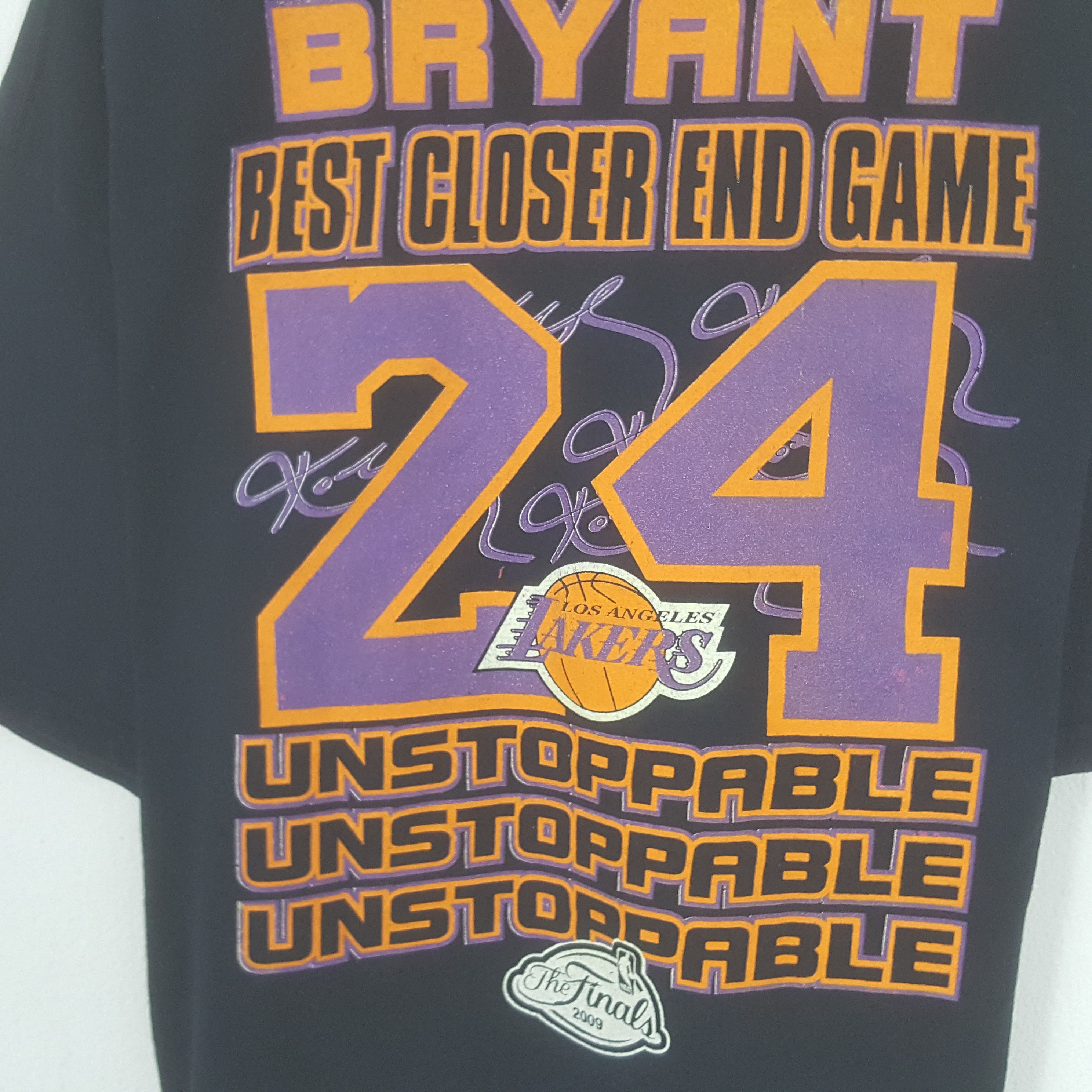 NBA × Vintage Vintage Lakers Kobe Bryant Tshirt Size US XL / EU 56 / 4 - 4 Thumbnail