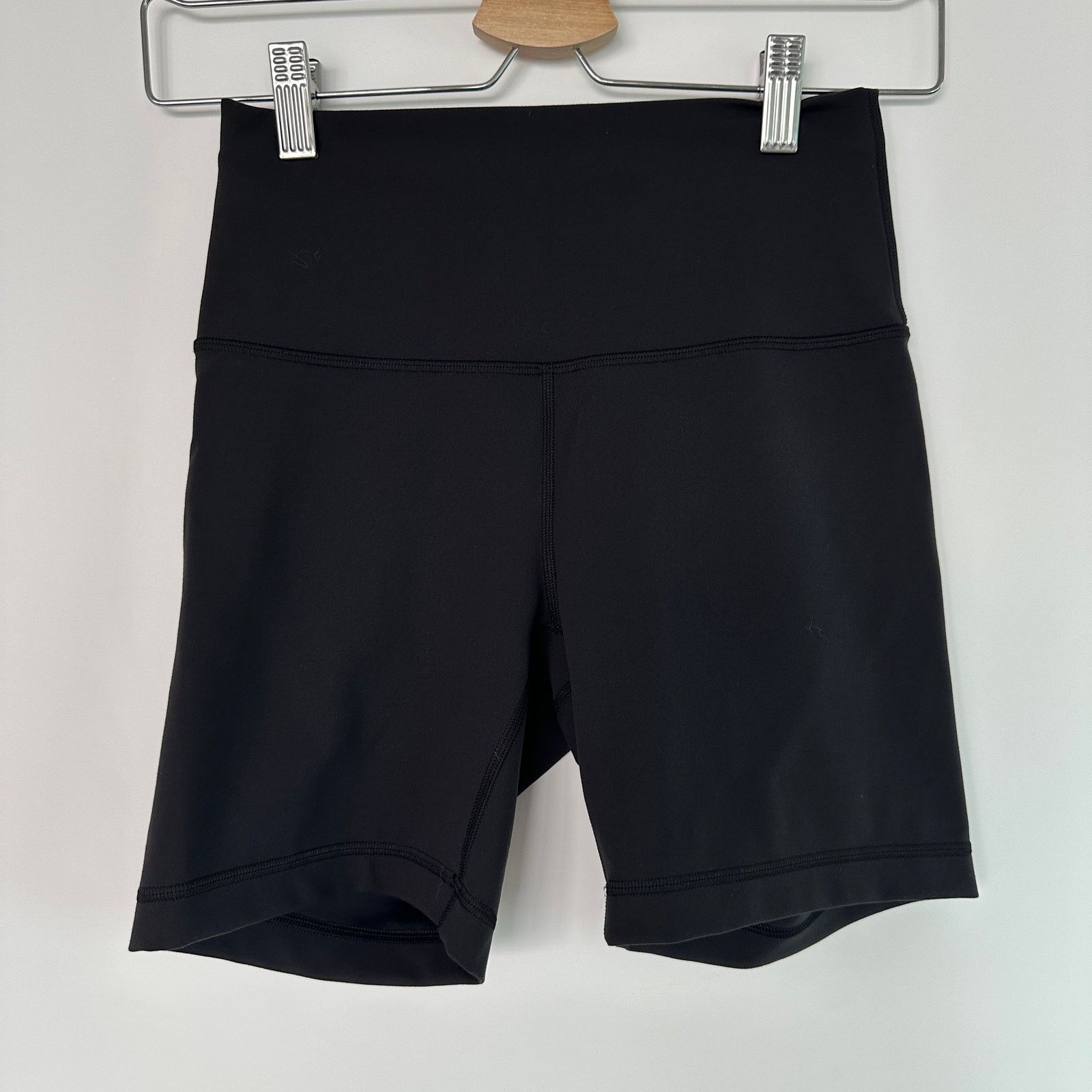Lululemon Wunder Train High-Rise Short 6 inch Size 27" / US 4 / IT 40 - 3 Thumbnail