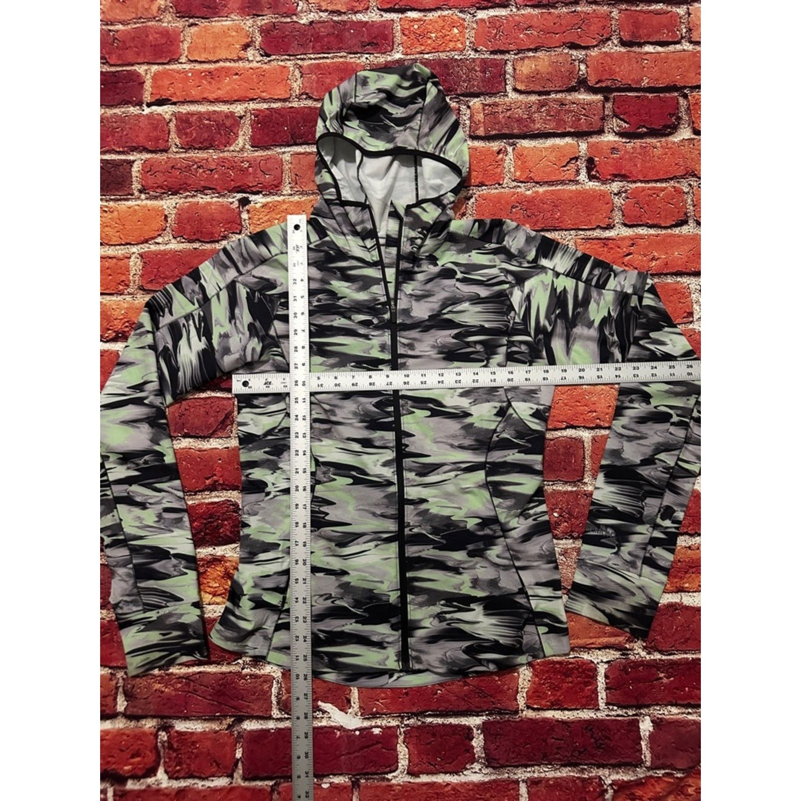 Lululemon Lululemon Mist Over Windbreaker size 10 Size L / US 10 / IT 46 - 5 Thumbnail