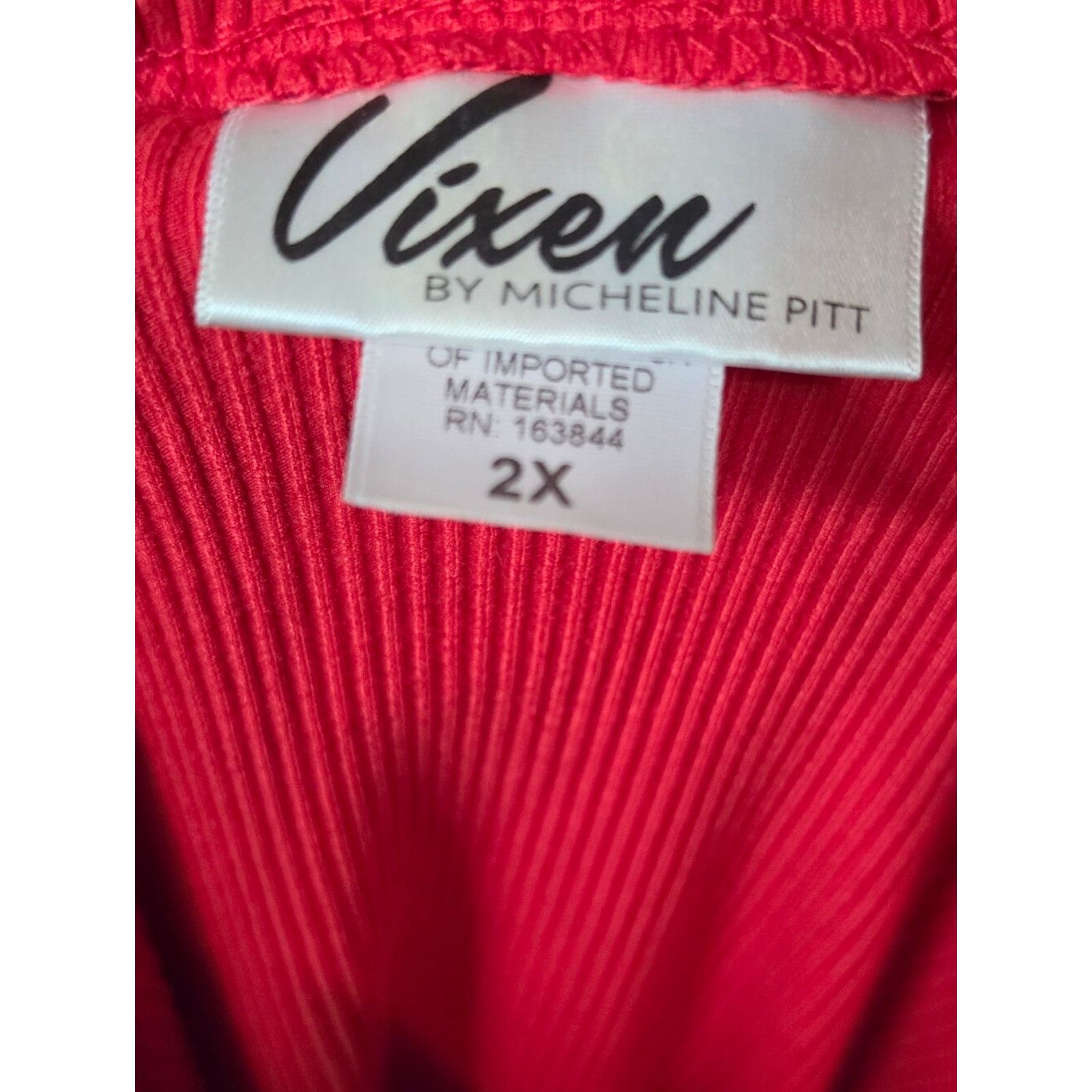 Vintage NWOT Vixen by Micheline Pitt Red Knot-Front Crop Top 2X Size XXL / US 16-18 / IT 52-54 - 9 Thumbnail