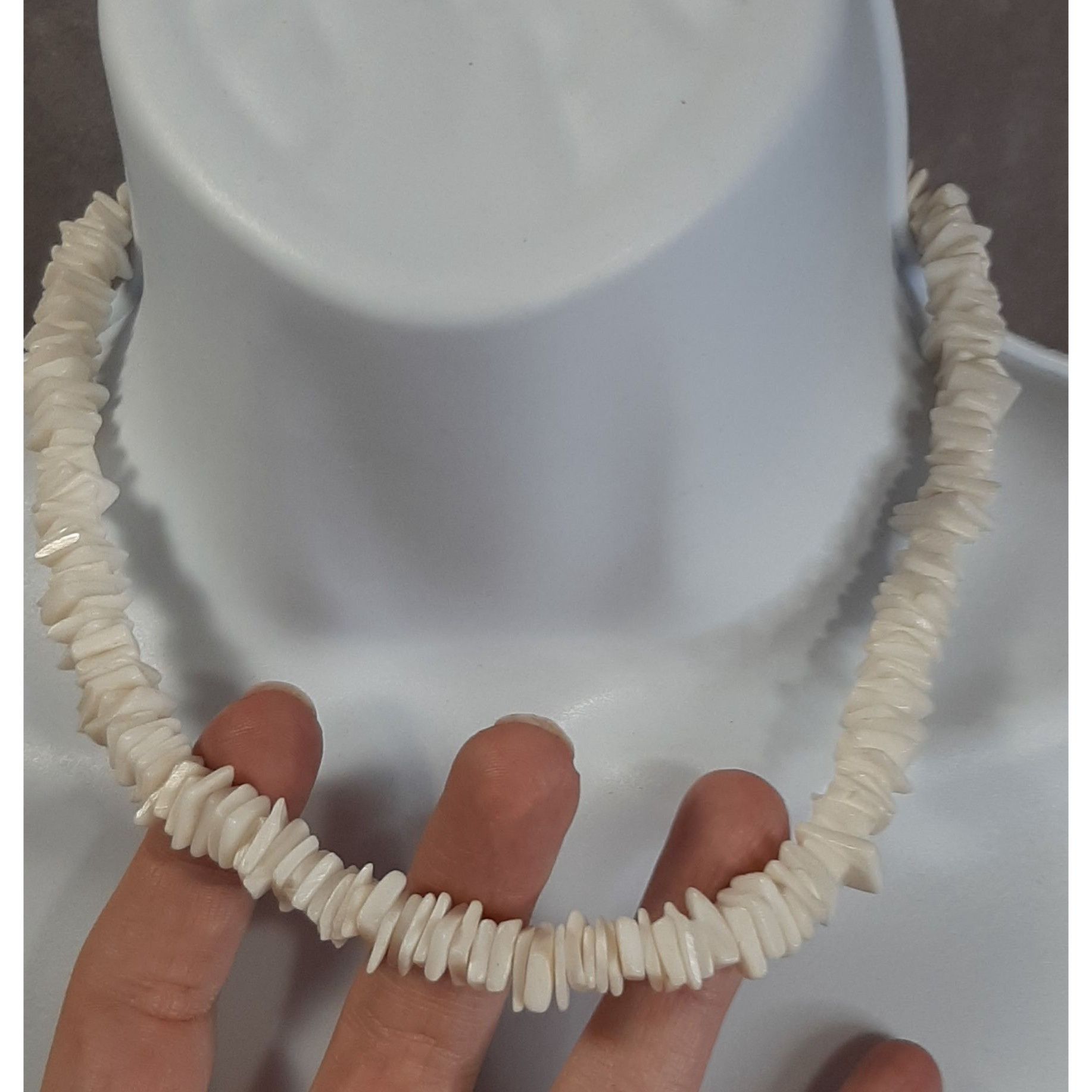 Other Vintage 90s Beachy White Shell Chip Necklace Size ONE SIZE - 2 Thumbnail