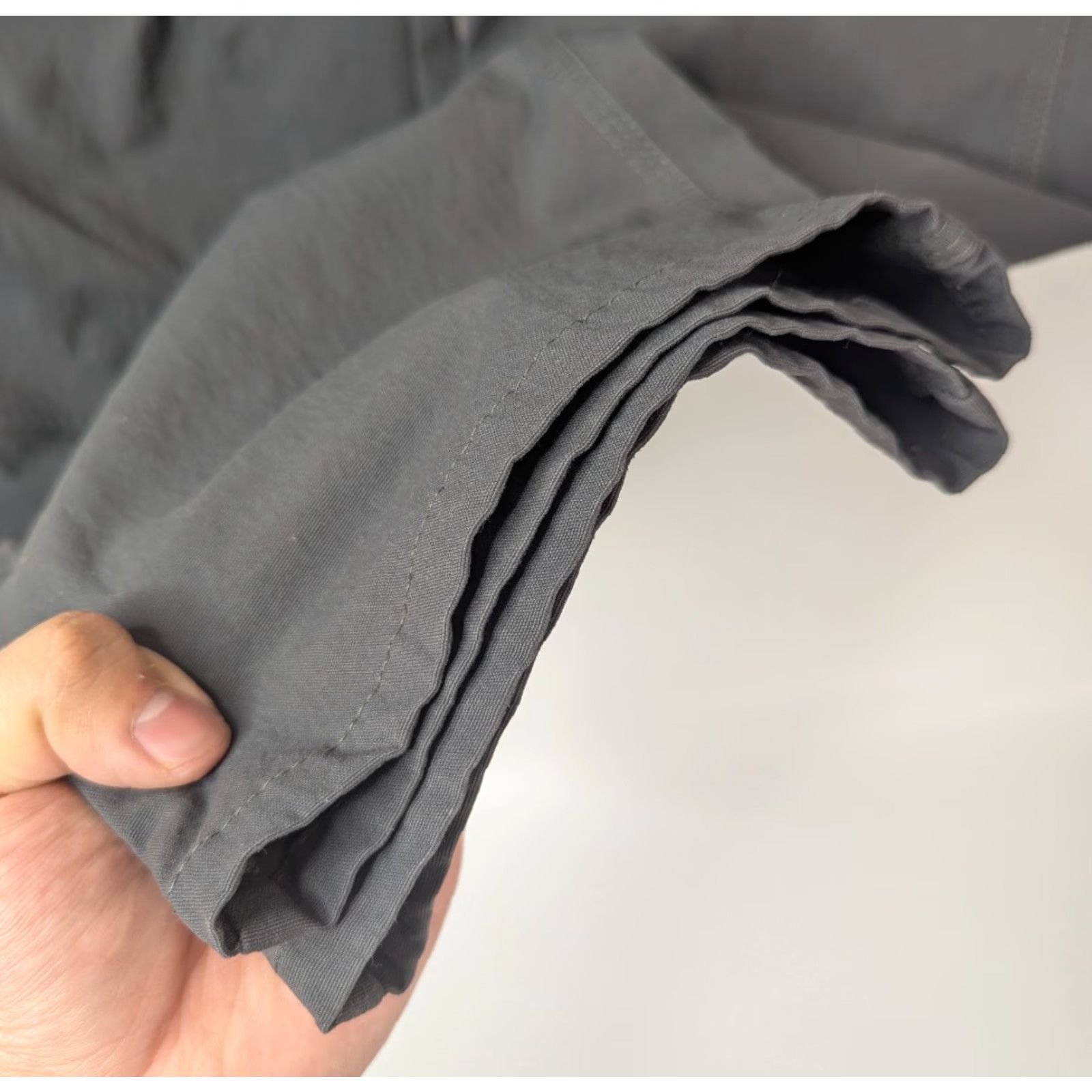 Mountain Hardwear Mountain Hardwear Mens Pants Trekking Outdoor Nylon Spandex Regular Flat Front Zip Pockets Gray 31 Inseam 34 Waist OM6833 Size 34 Size US 34 / EU 50 - 4 Thumbnail