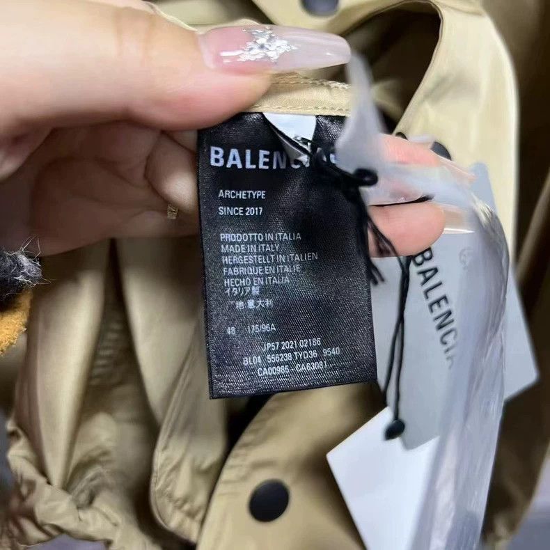 Balenciaga Balenciaga Balenciaga Hooded Logo Print Jacket-2506 Size US M / EU 48-50 / 2 - 3 Thumbnail