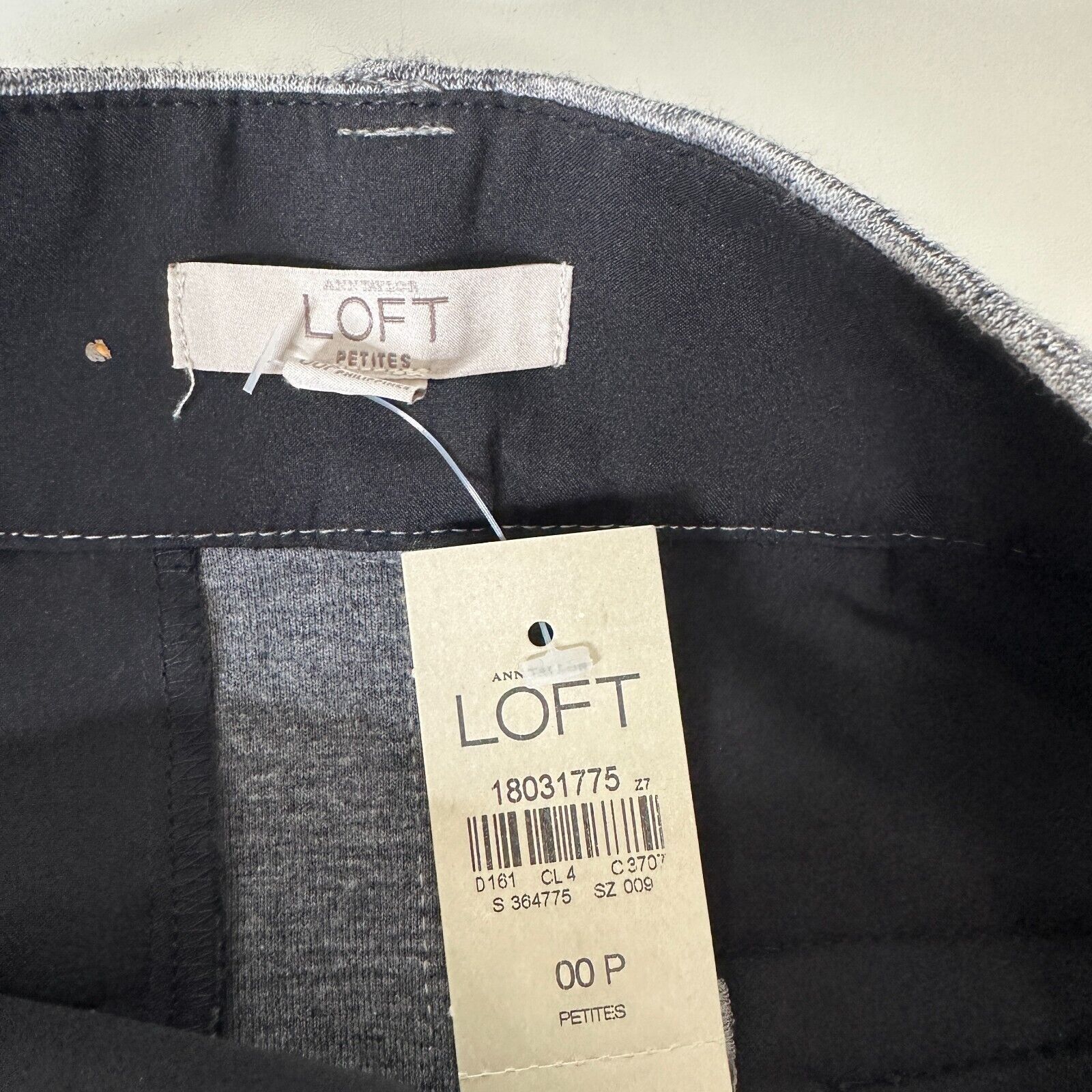 Loft NWT Loft Simone Heather Gray Mini Skirt Belt Loops Pockets Size 24" / US 00 / IT 34 - 7 Thumbnail