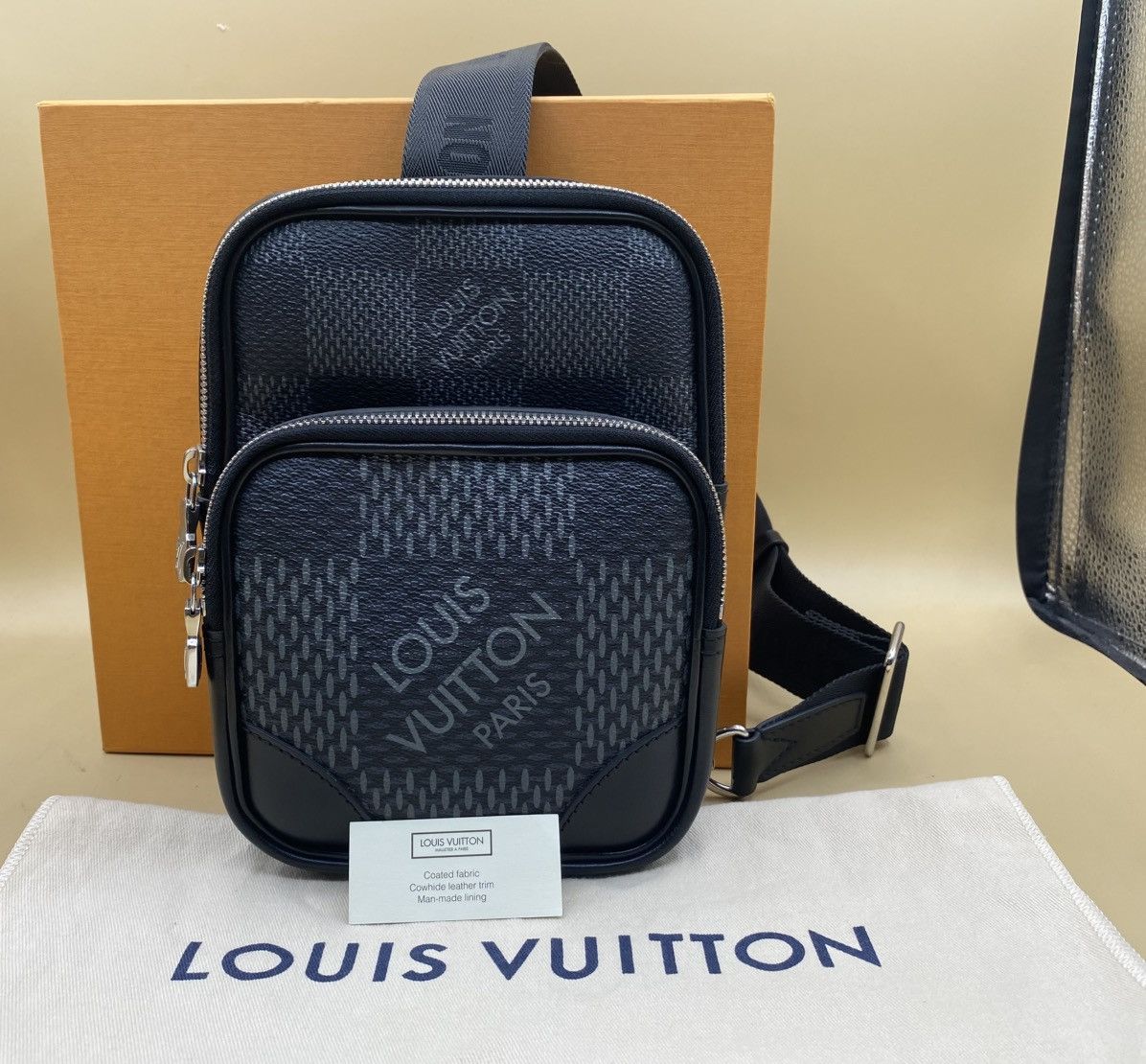 Louis Vuitton Damier Graphite Sling Bag N50012