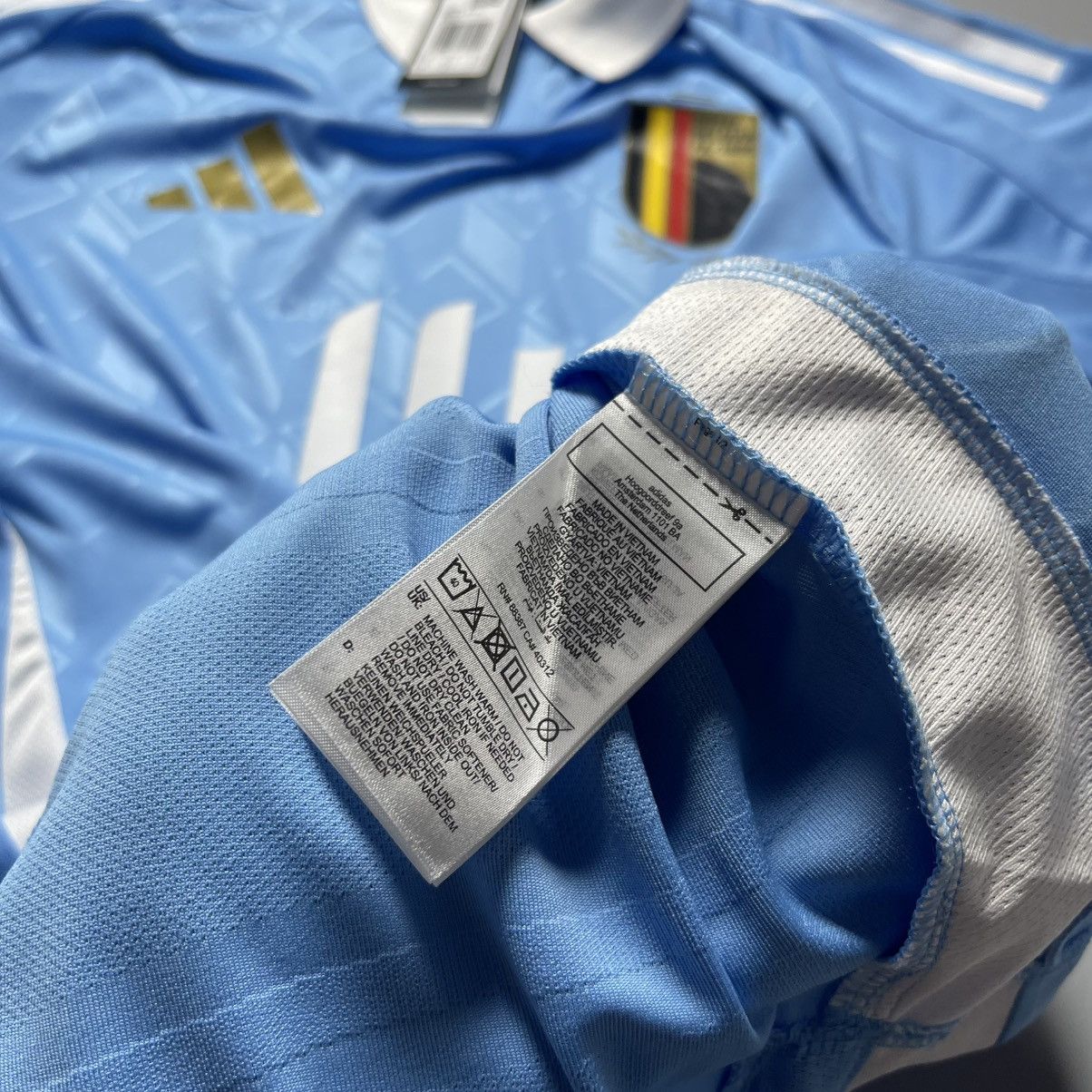 Adidas × Vintage BELGIUM ADIDAS 2024 EURO FOOTBALL AWAY JERSEY #14 LUKEBAKIO Size US M / EU 48-50 / 2 - 16 Thumbnail