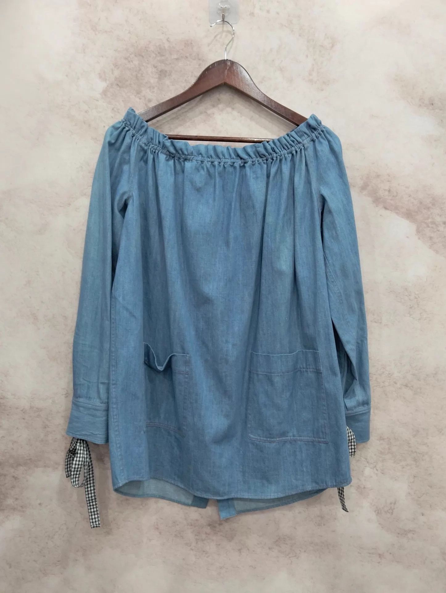 Miu Miu MIU MIU Button Denim Off-the-shoulder Top 38 Size XS / US 0-2 / IT 36-38 - 2 Thumbnail