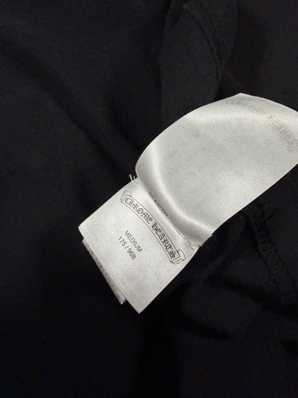 Chrome Hearts 2010s Chrome Hearts Vintage Arc Banner Logo T shirt Size US M / EU 48-50 / 2 - 10 Thumbnail