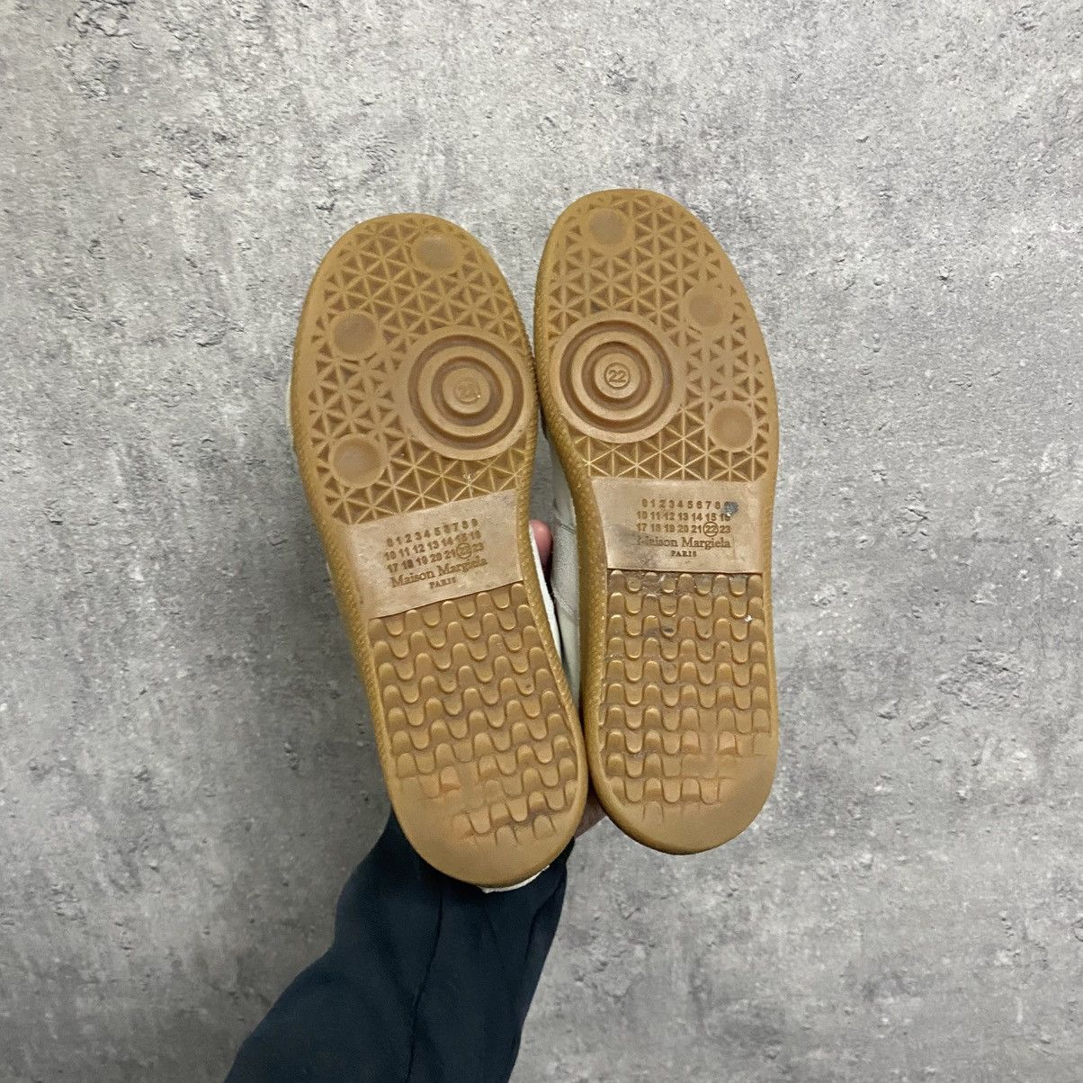 Maison Margiela Maison Margiela Replica GAT Sneakers Size US 5.5 / EU 38 - 10 Thumbnail