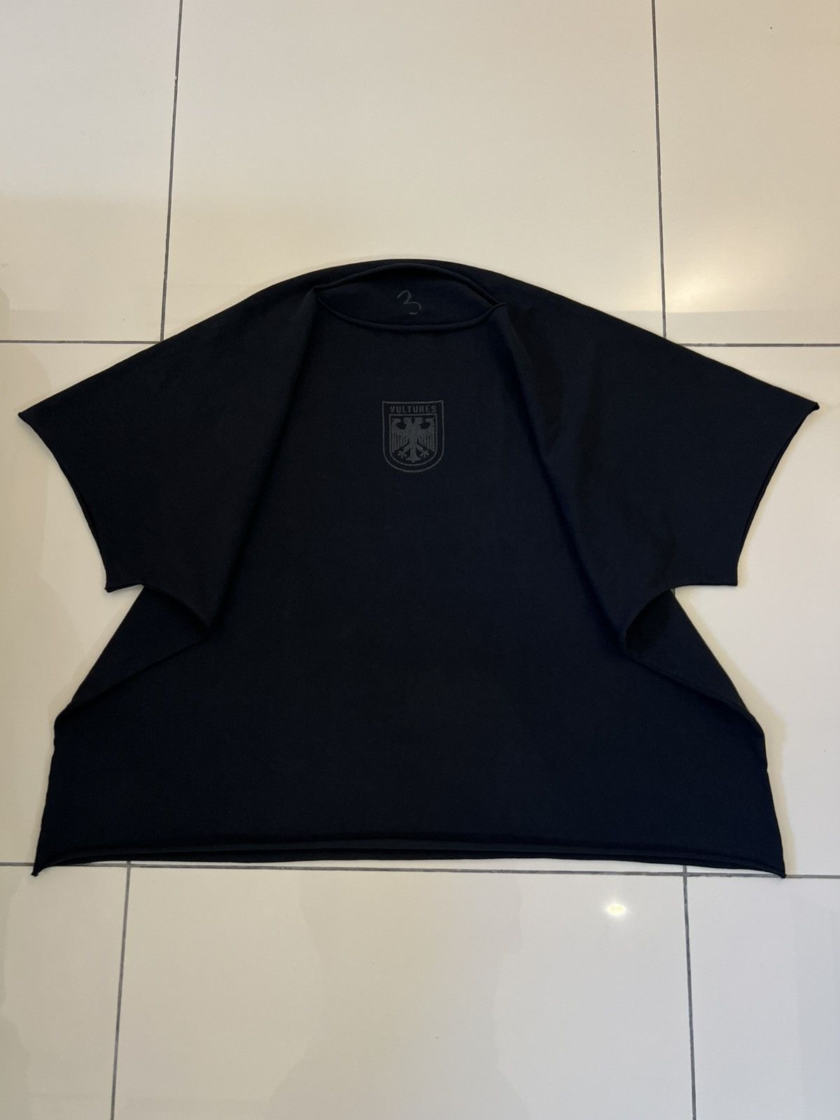 Yeezy Yeezy Box Vultures Tee Black Size US XL / EU 56 / 4 - 4 Thumbnail