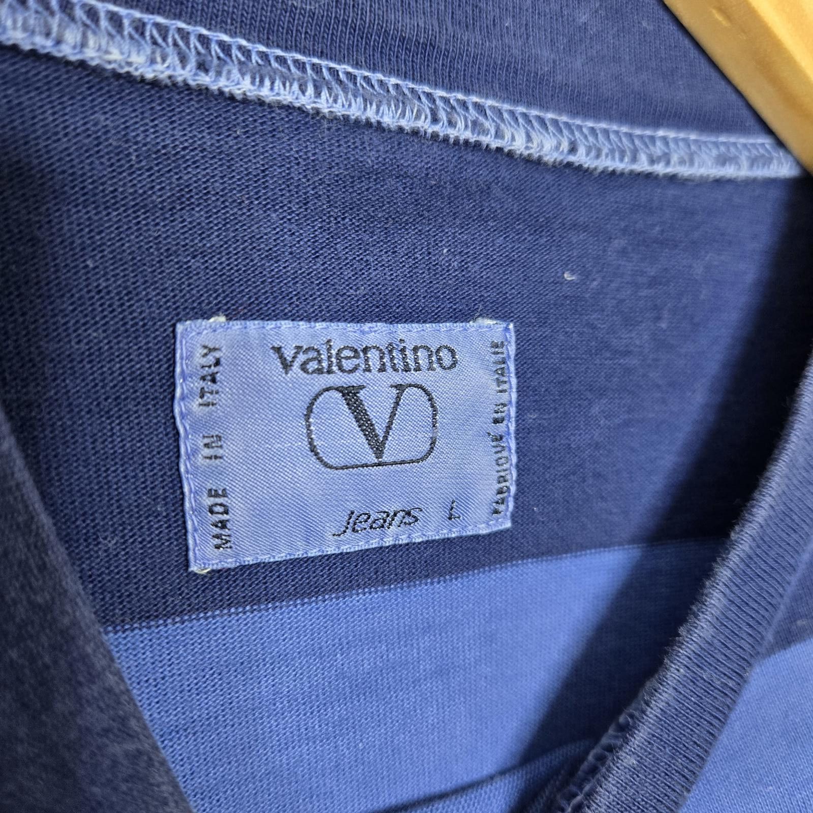 Valentino Vintage Valentino Shirt Cotton Men's Large Blue Crew Neck Size US L / EU 52-54 / 3 - 4 Thumbnail