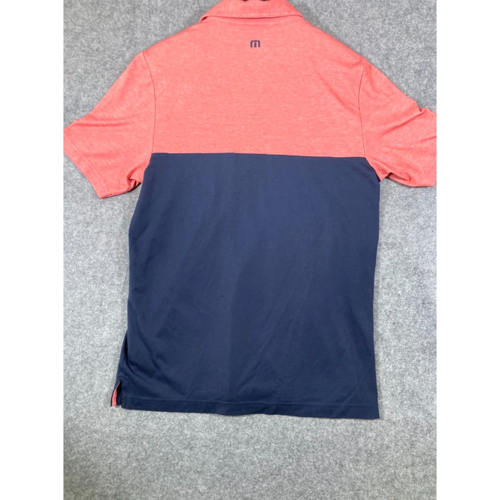 TravisMathew Travis Mathew Polo Shirt Mens M Pink Blue Short Sleeve Logo Performance Golf Outdoor Preppy Sports Shirt Mens M Size US M / EU 48-50 / 2 - 7 Thumbnail